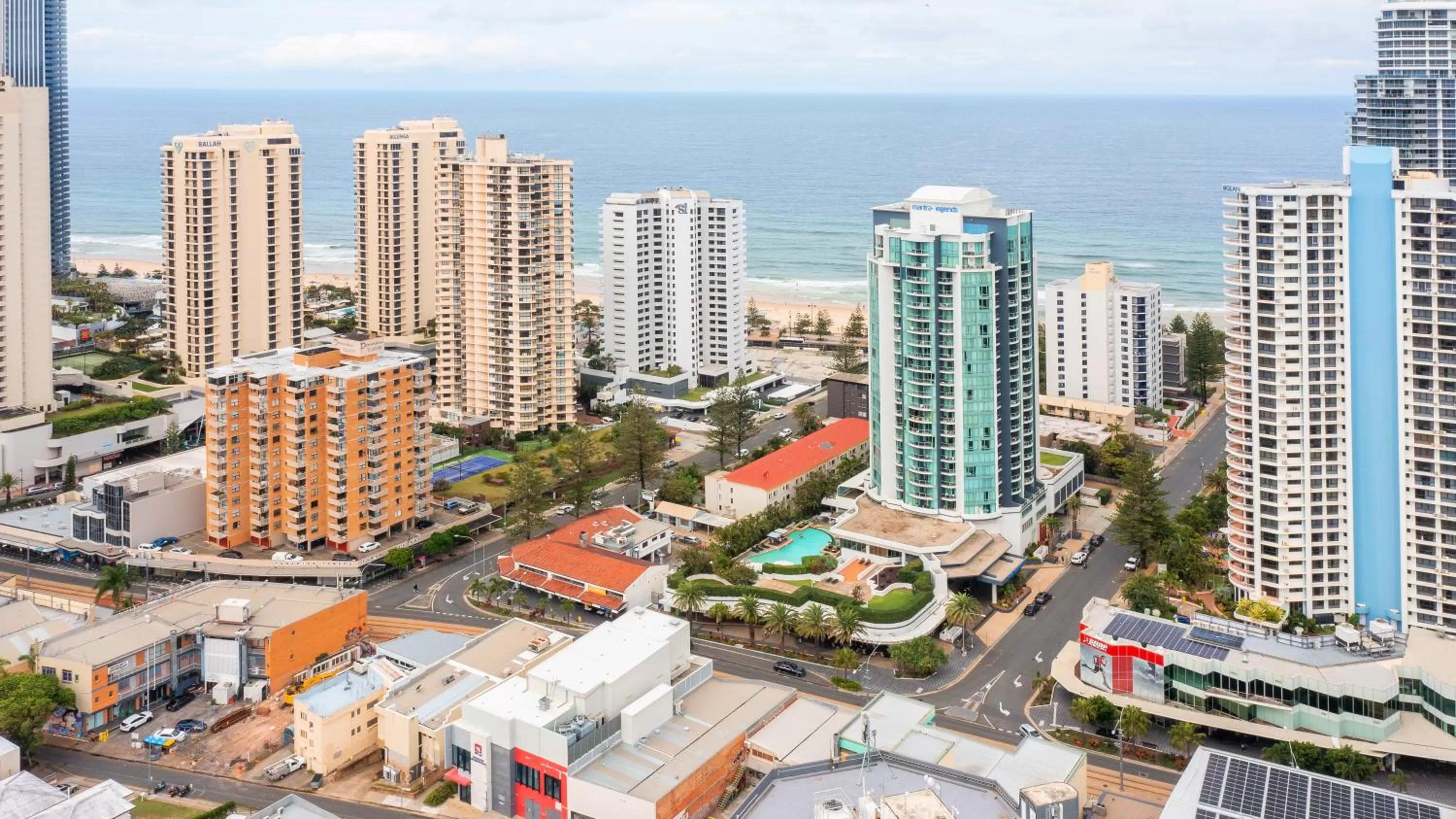 Property building in Trickett Gardens Holiday Inn
