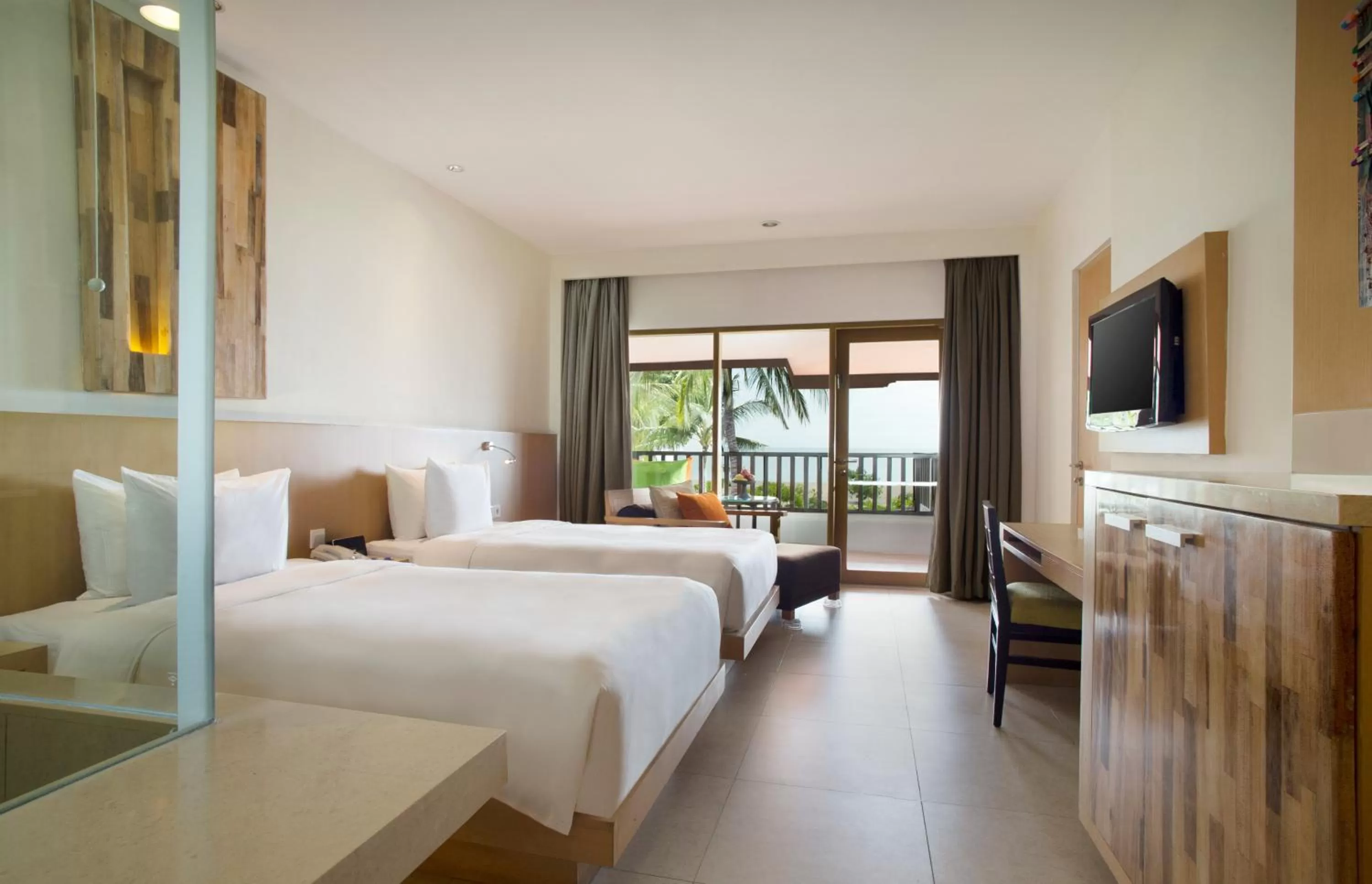 Bed in Holiday Inn Resort Baruna Bali by IHG