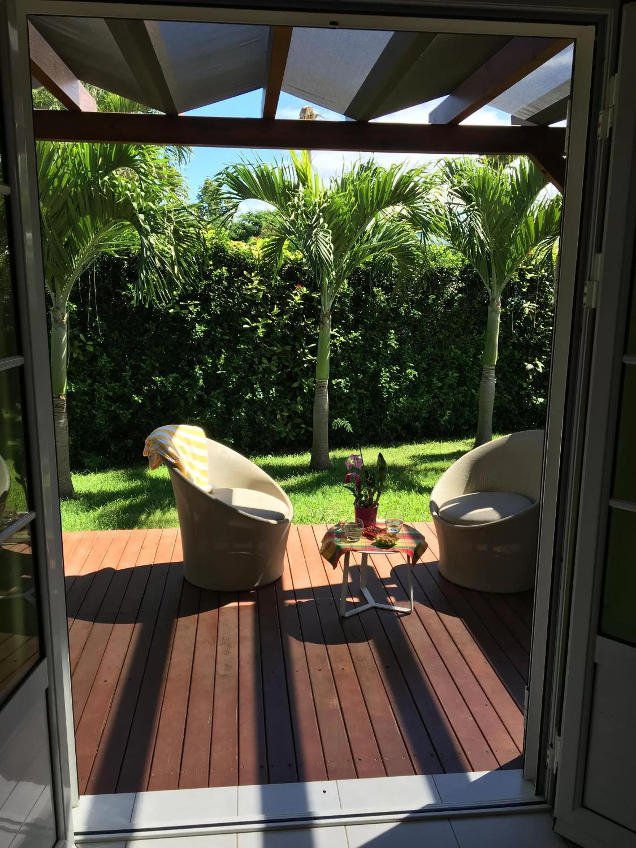 Property building in Chambres d'hôtes et villas chez Flo