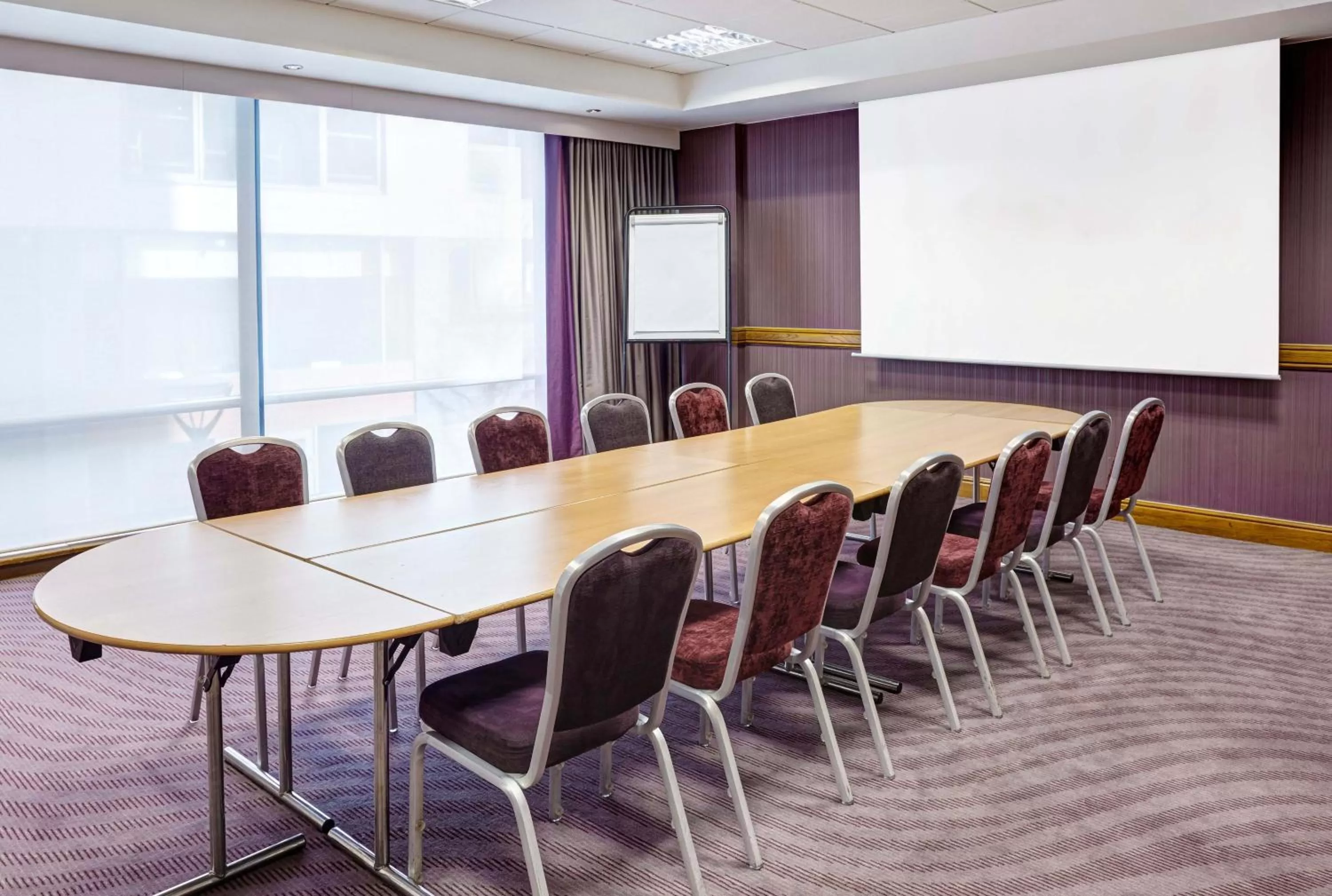 Meeting/conference room in Leonardo Hotel Milton Keynes