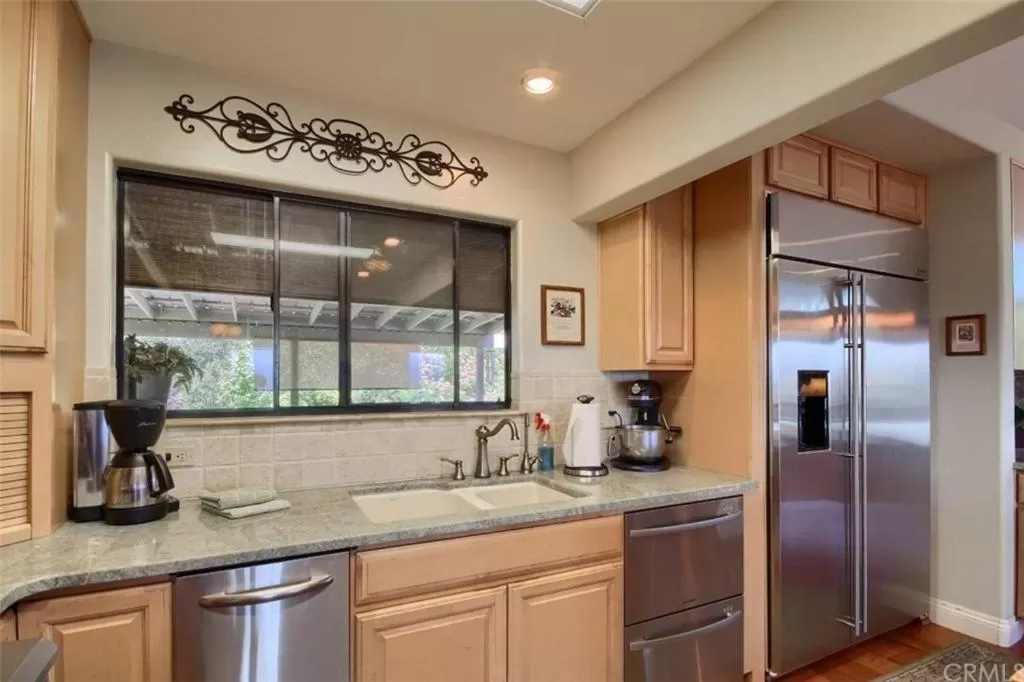 Kitchen or kitchenette in Narrow Gauge Inn