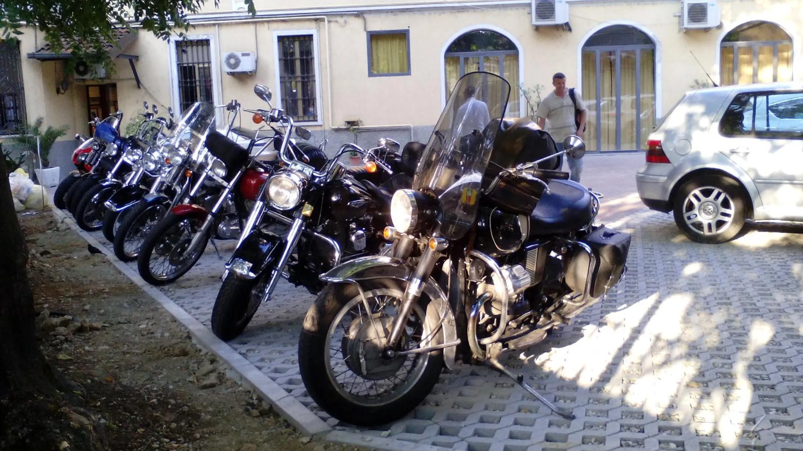 Day in Hotel Minerva