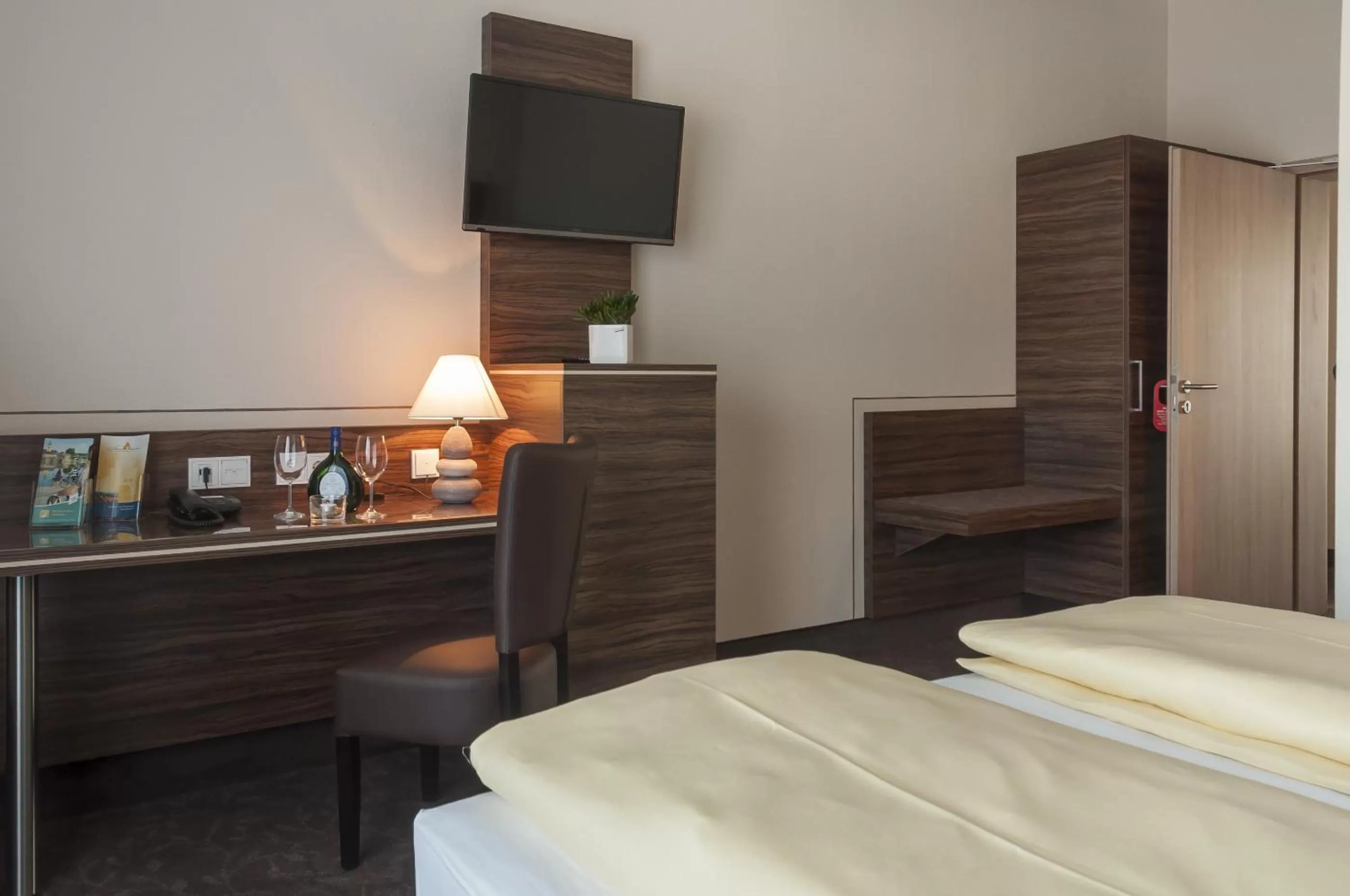 Photo of the whole room, Bed in Hotel Sonnengarten