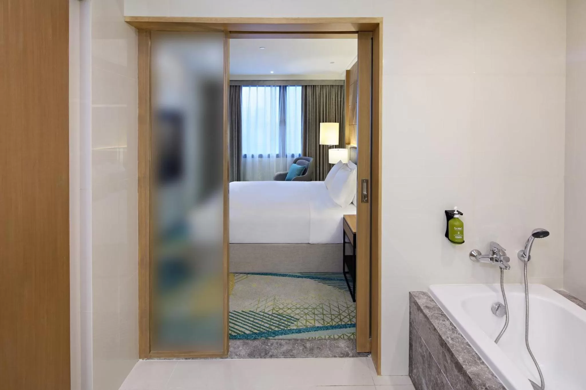 Bathroom, Bed in Holiday Inn Cebu City by IHG