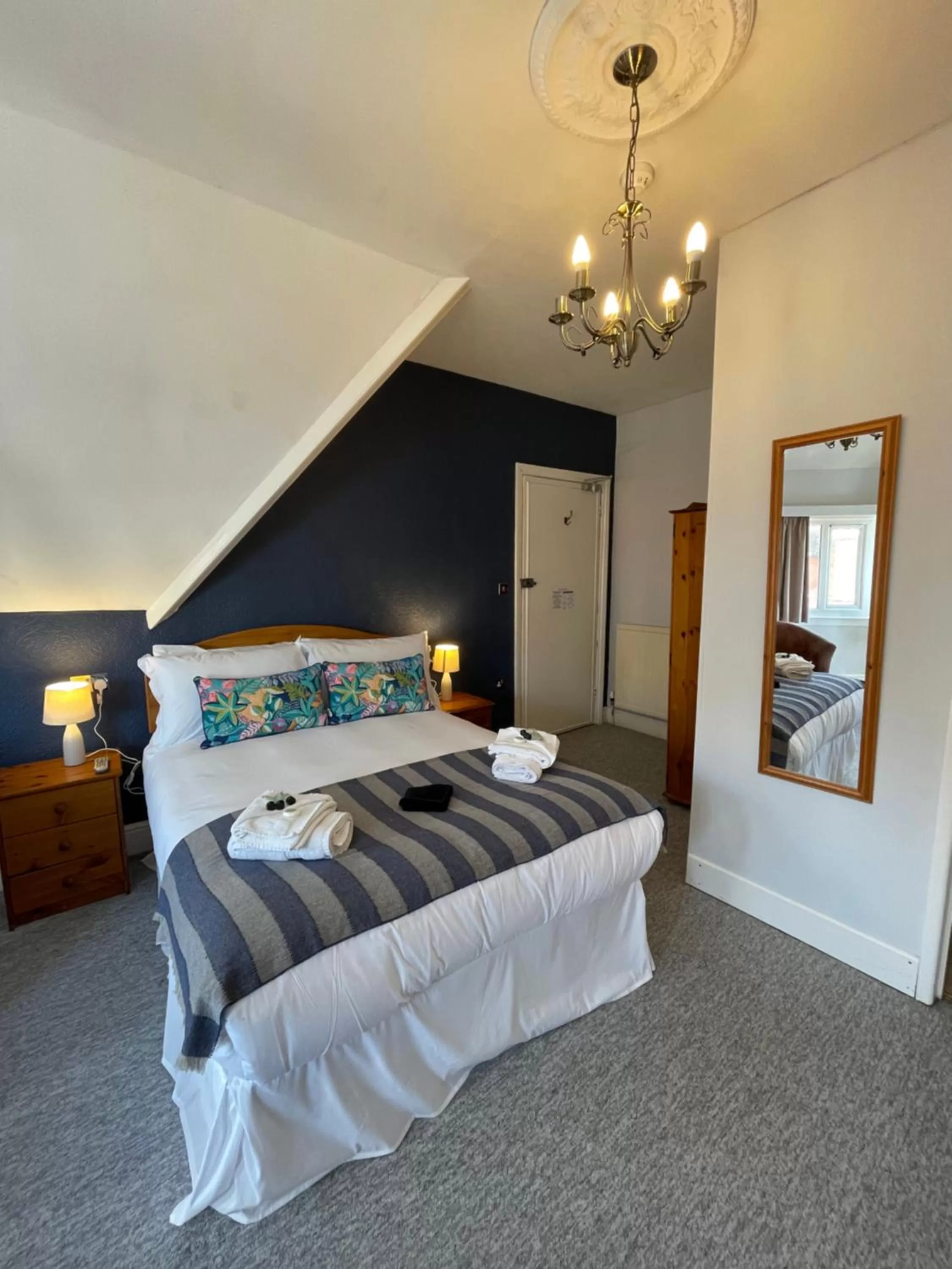 Bed in The Silver How