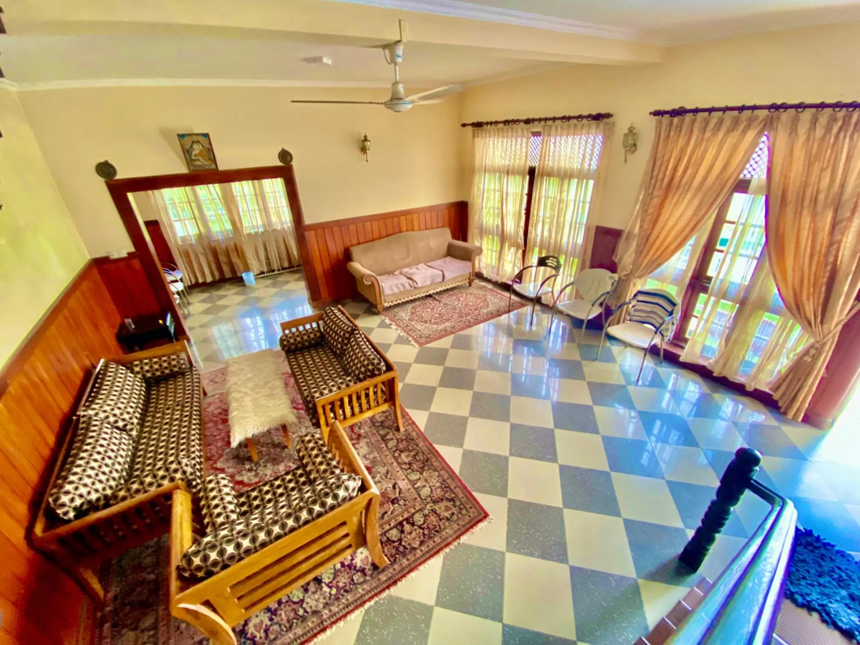 Living room, Bed in Srilak View Holiday Inn