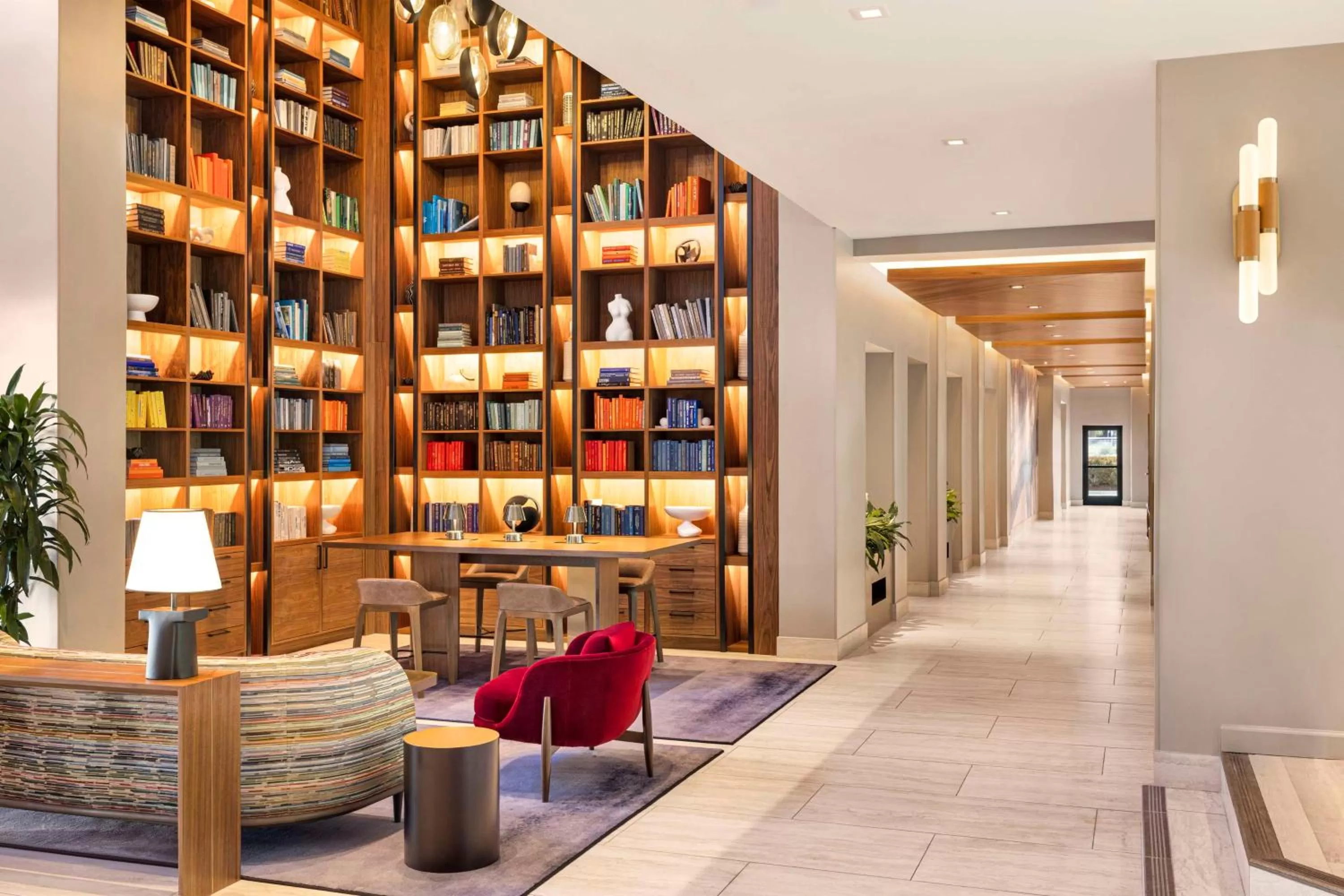 Lobby or reception in Hyatt Centric Santa Clara Silicon Valley