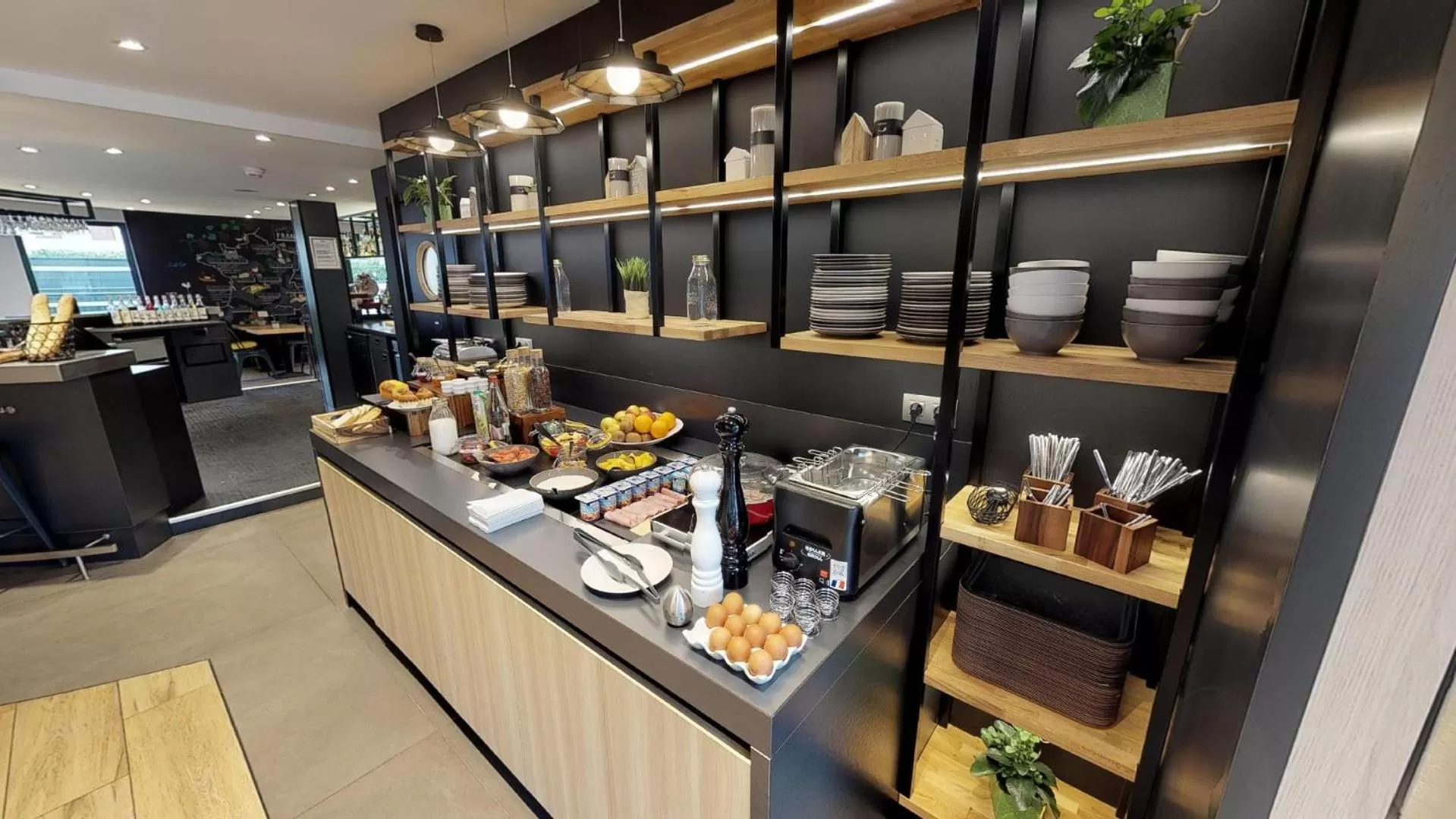 Breakfast in Campanile Fontainebleau