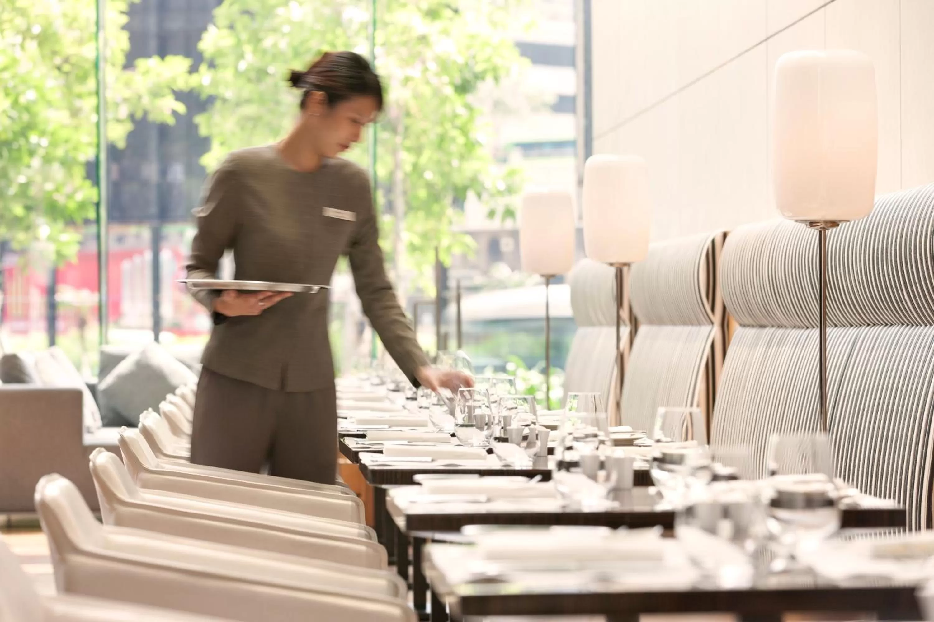 Restaurant/places to eat in Hotel ICON