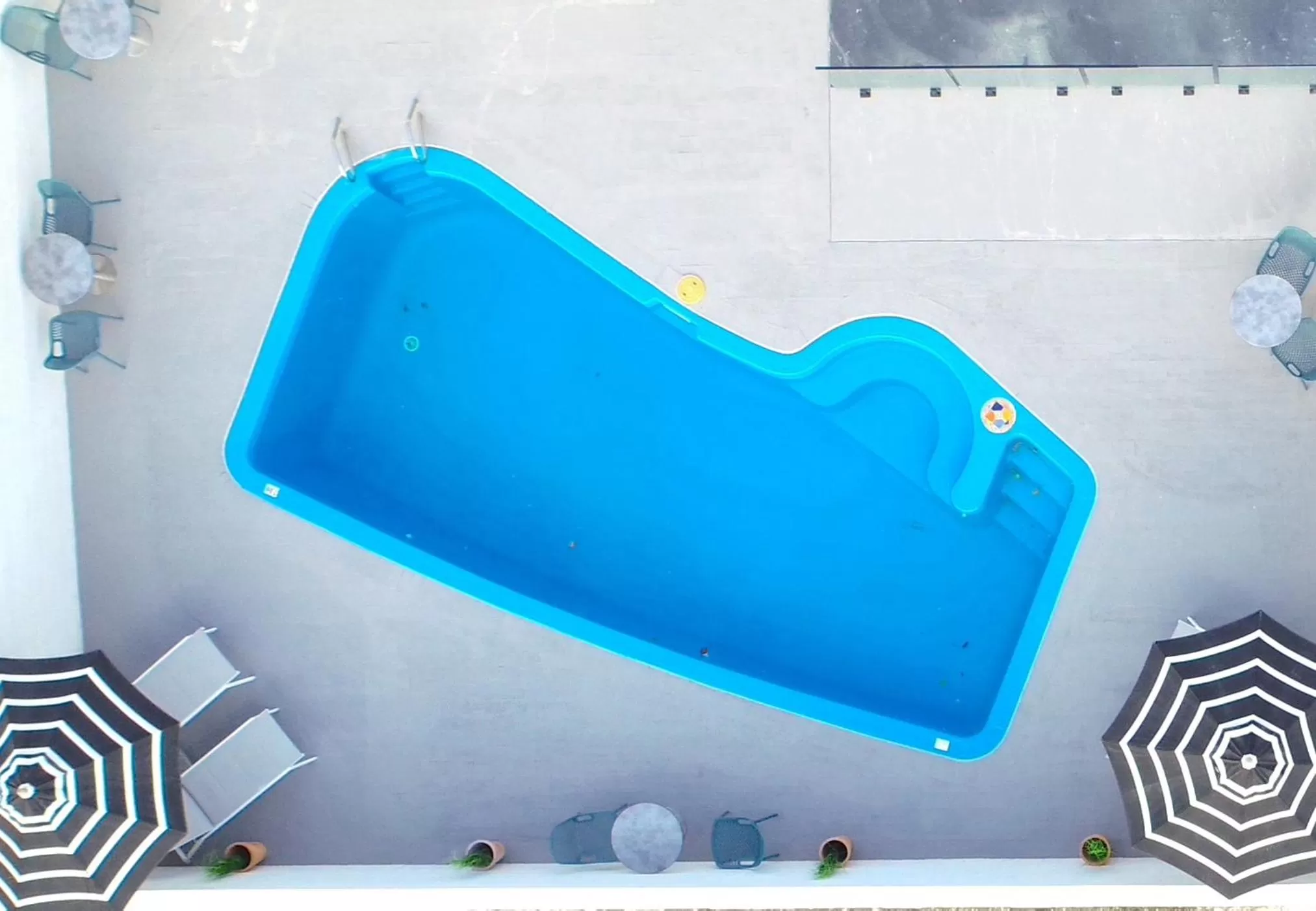 Swimming pool in Batemans Bay Lodge