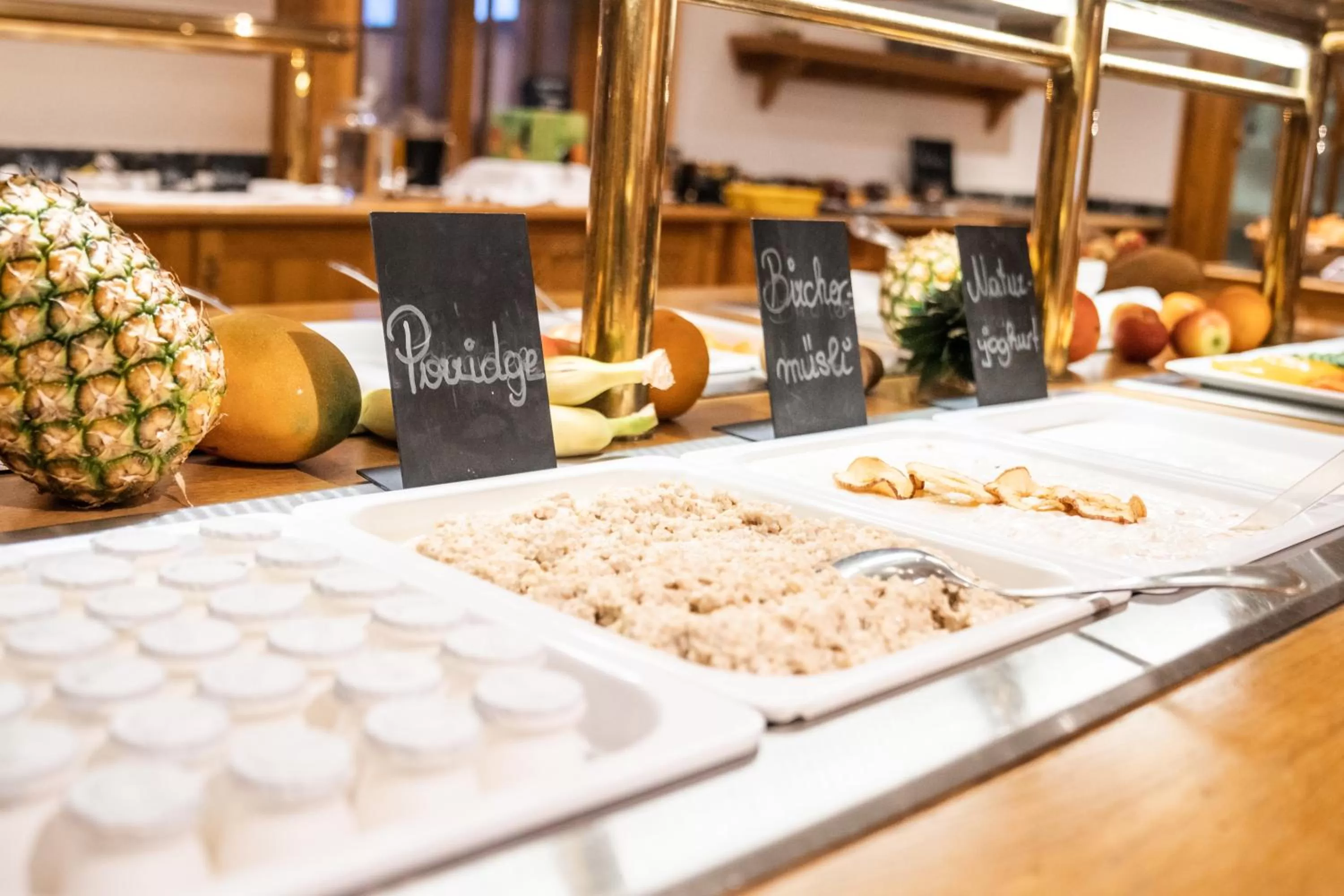 Restaurant/places to eat in Hotel Vitalquelle Montafon