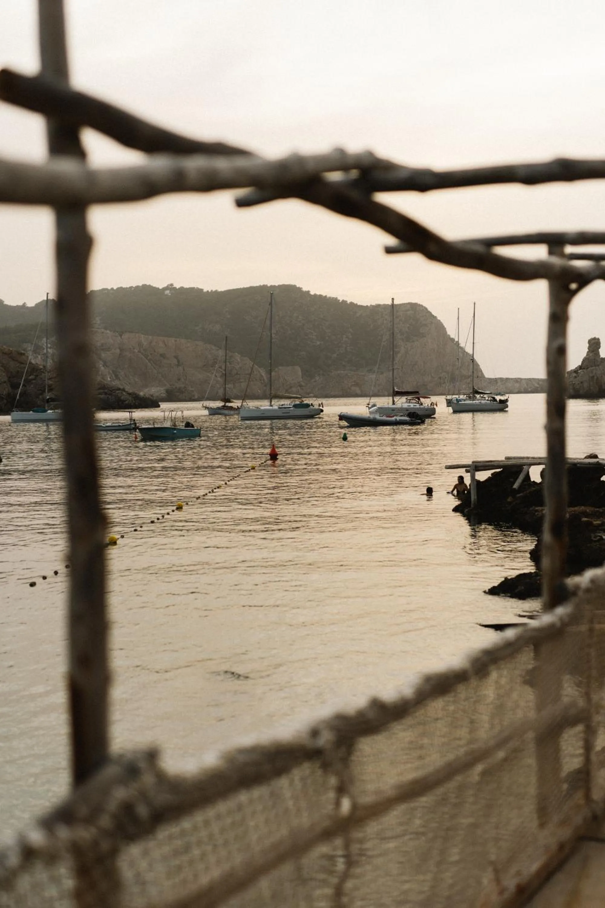 Evening entertainment in 7Pines Resort Ibiza, part of Destination by Hyatt