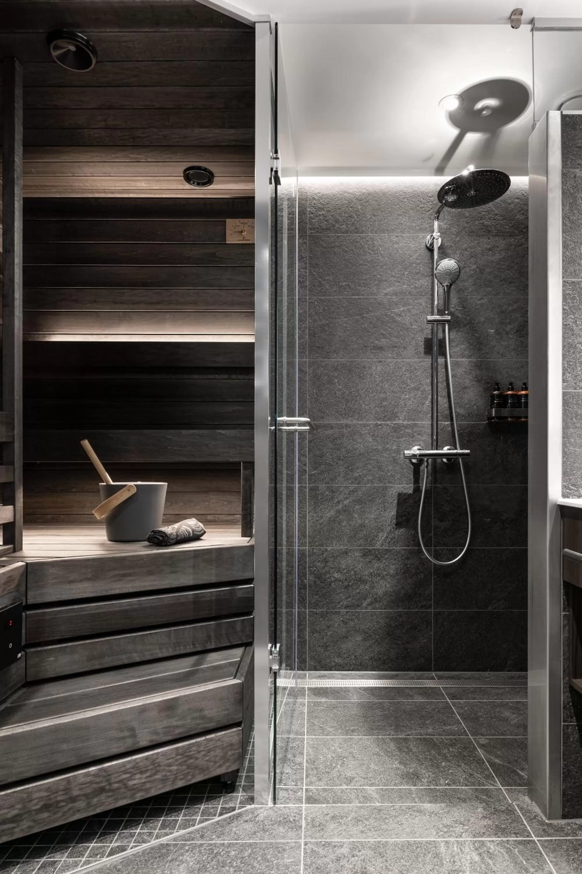 Shower in Lapland Hotels Arena