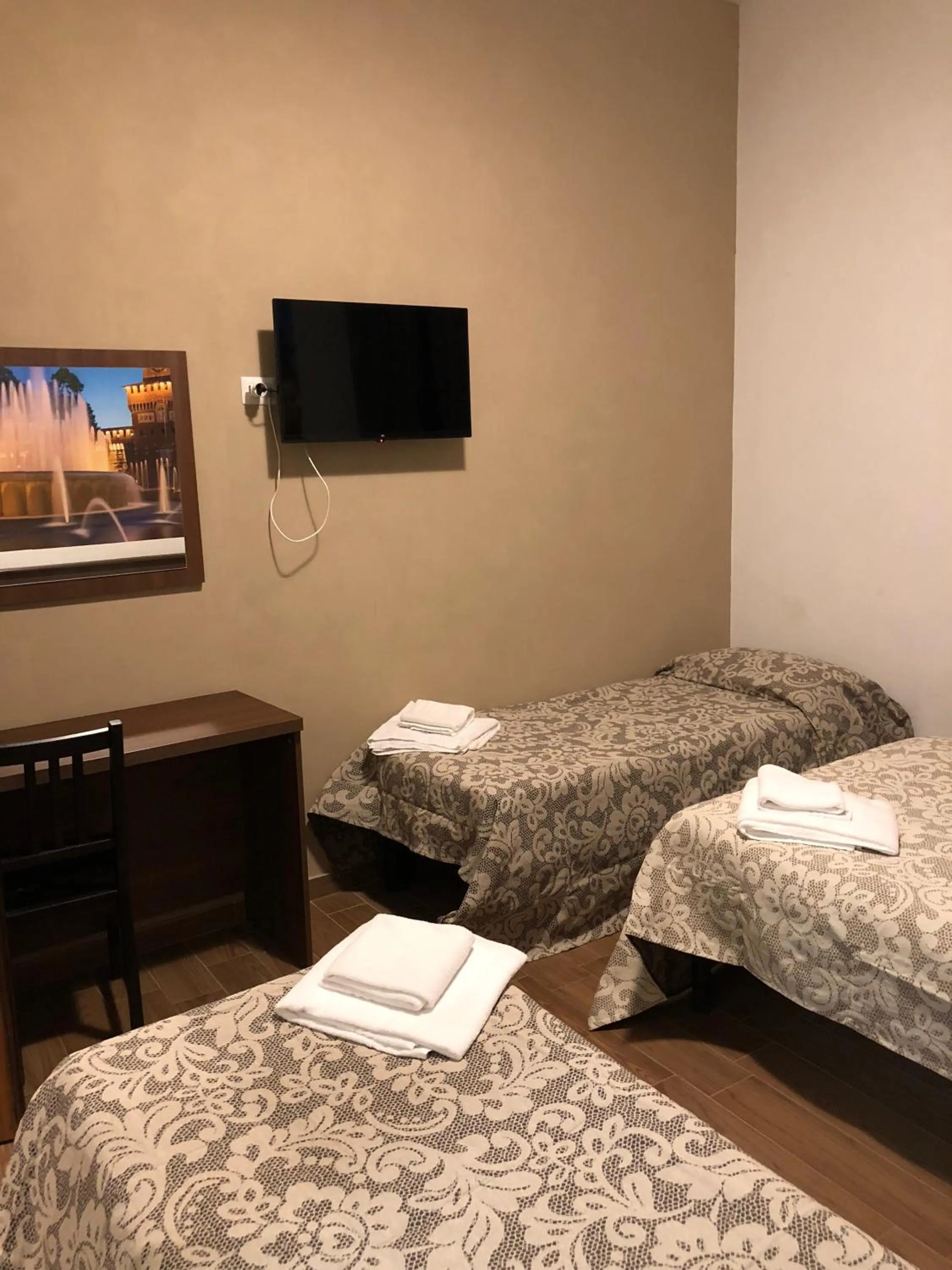 Bed in Albergo Corvetto Corso Lodi