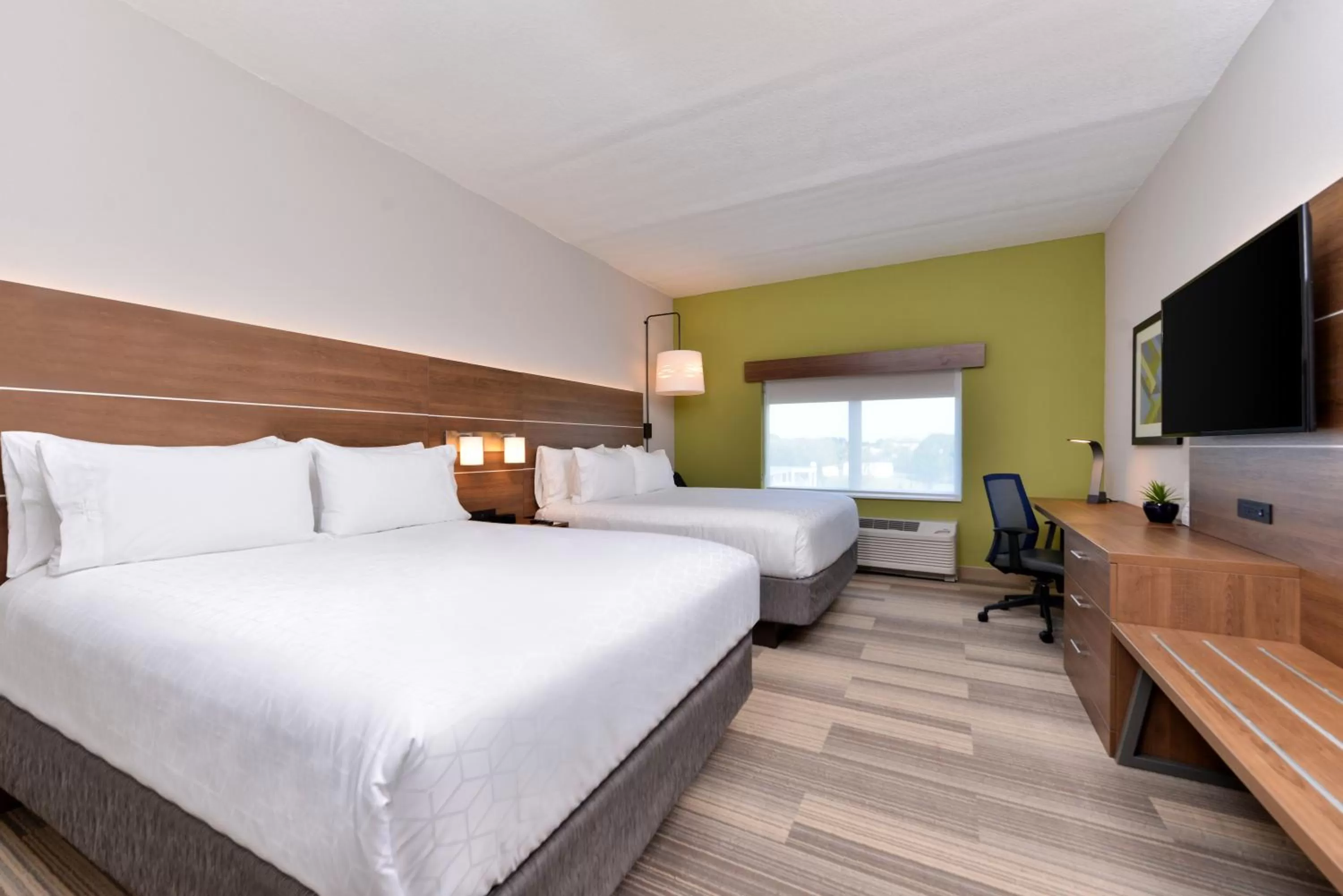TV and multimedia, Bed in Holiday Inn Express Melbourne West by IHG