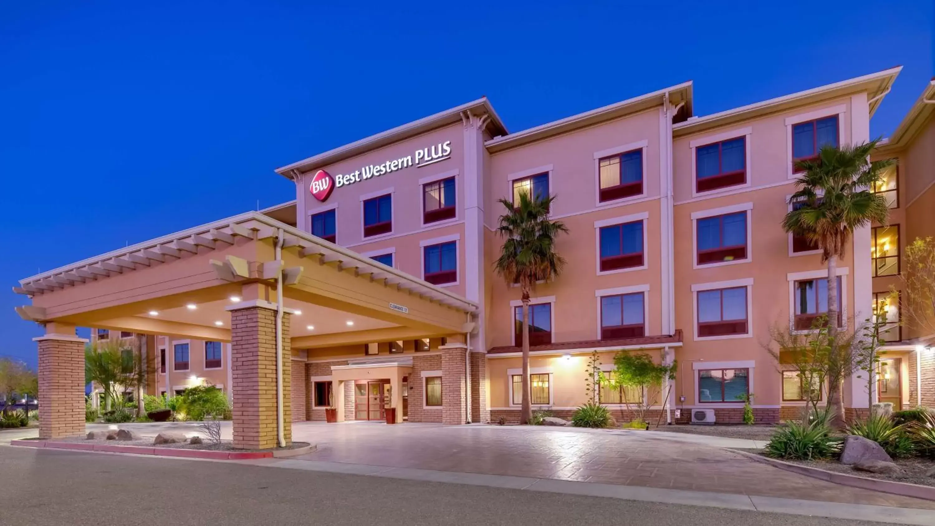 Best Western Plus Chandler Hotel & Suites Best Western Plus Chandler Hotel & Suites