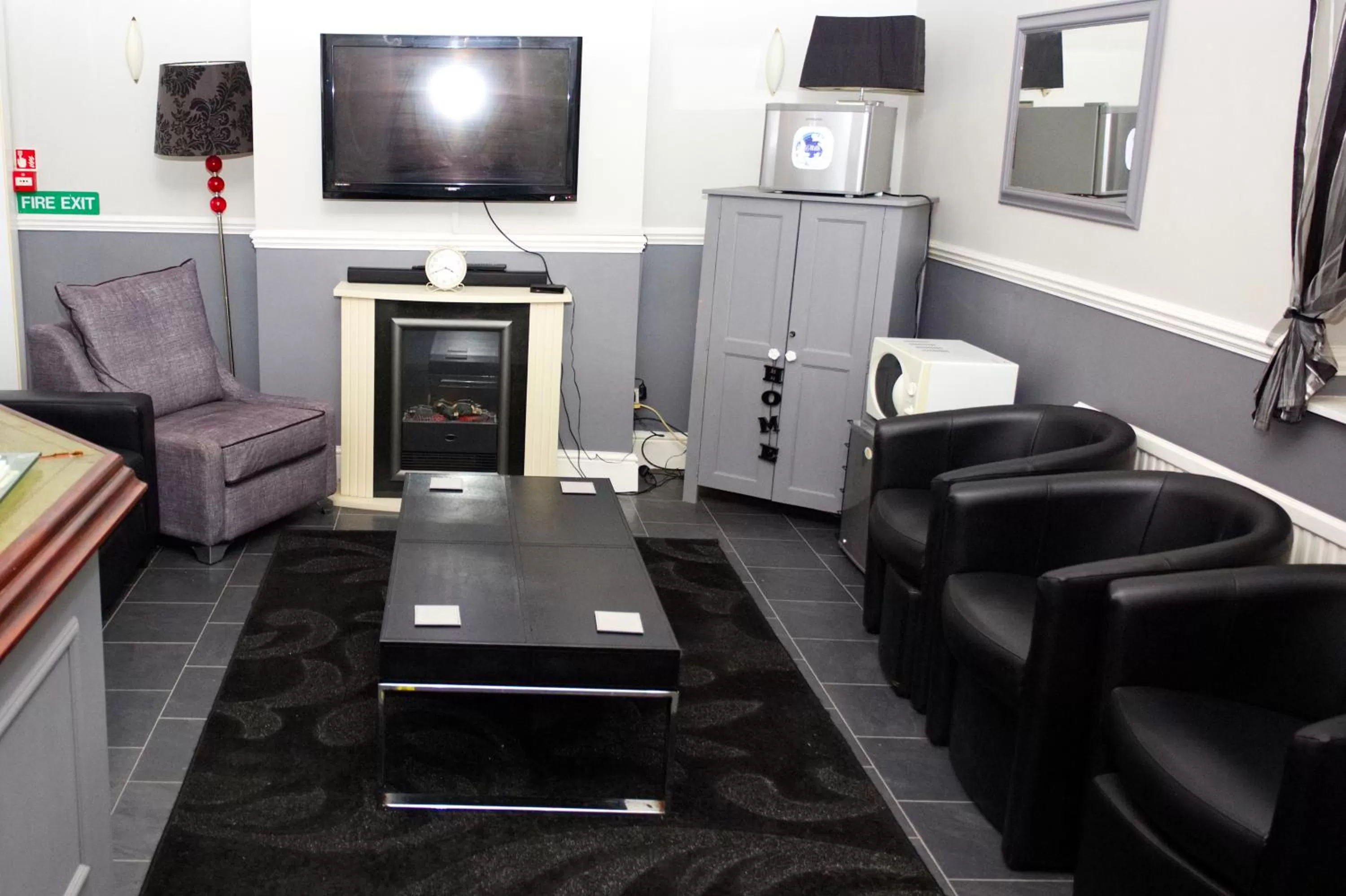 Restaurant/places to eat, Seating Area in Mallowview Bed and Breakfast