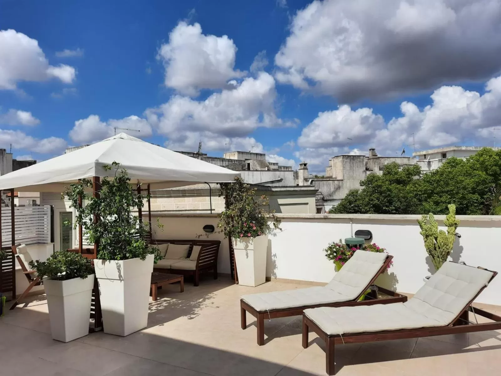 Balcony/Terrace in Sine Tempore B&B