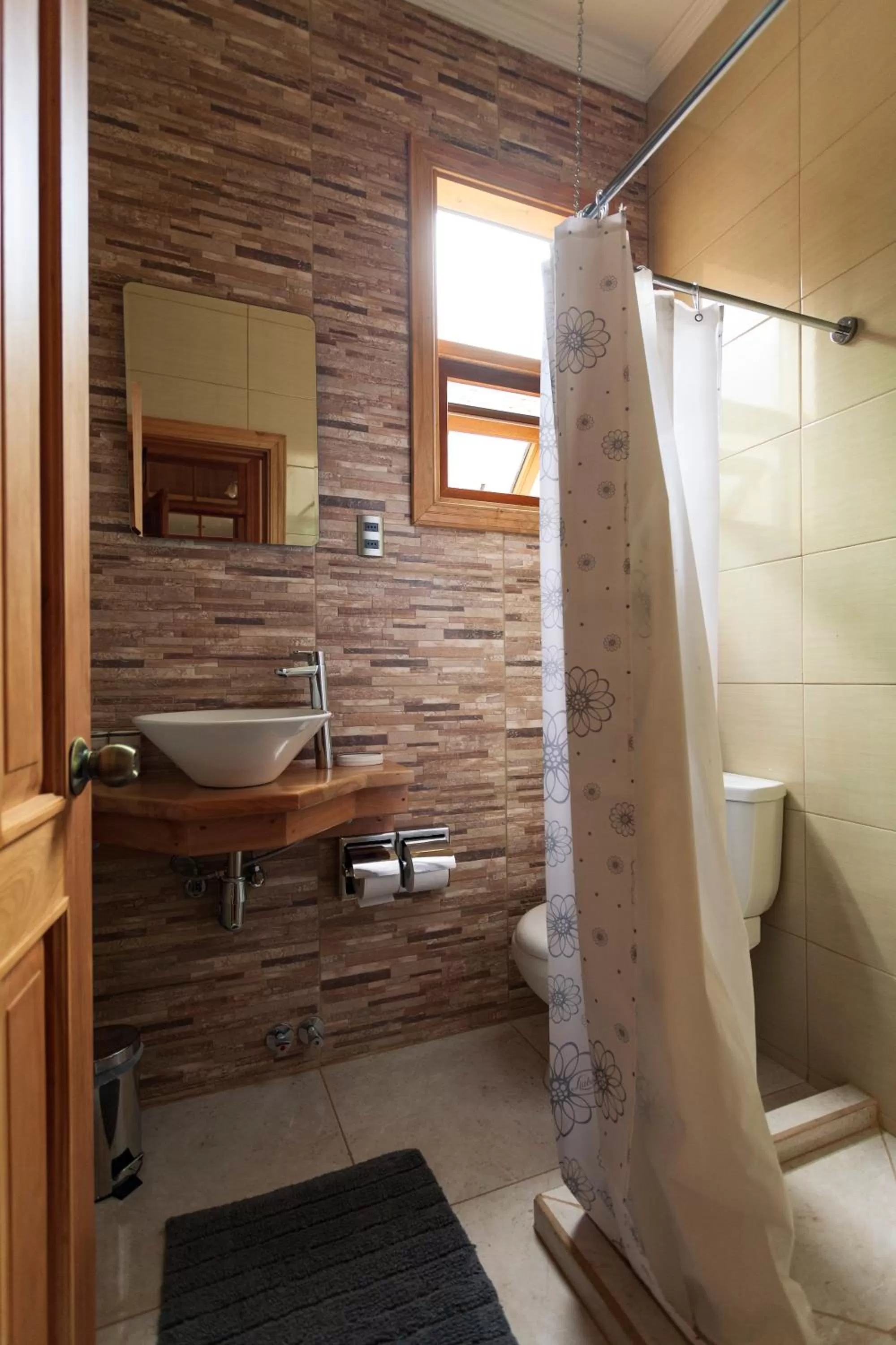 Bathroom in Hostal Boutique Patagonia Mística