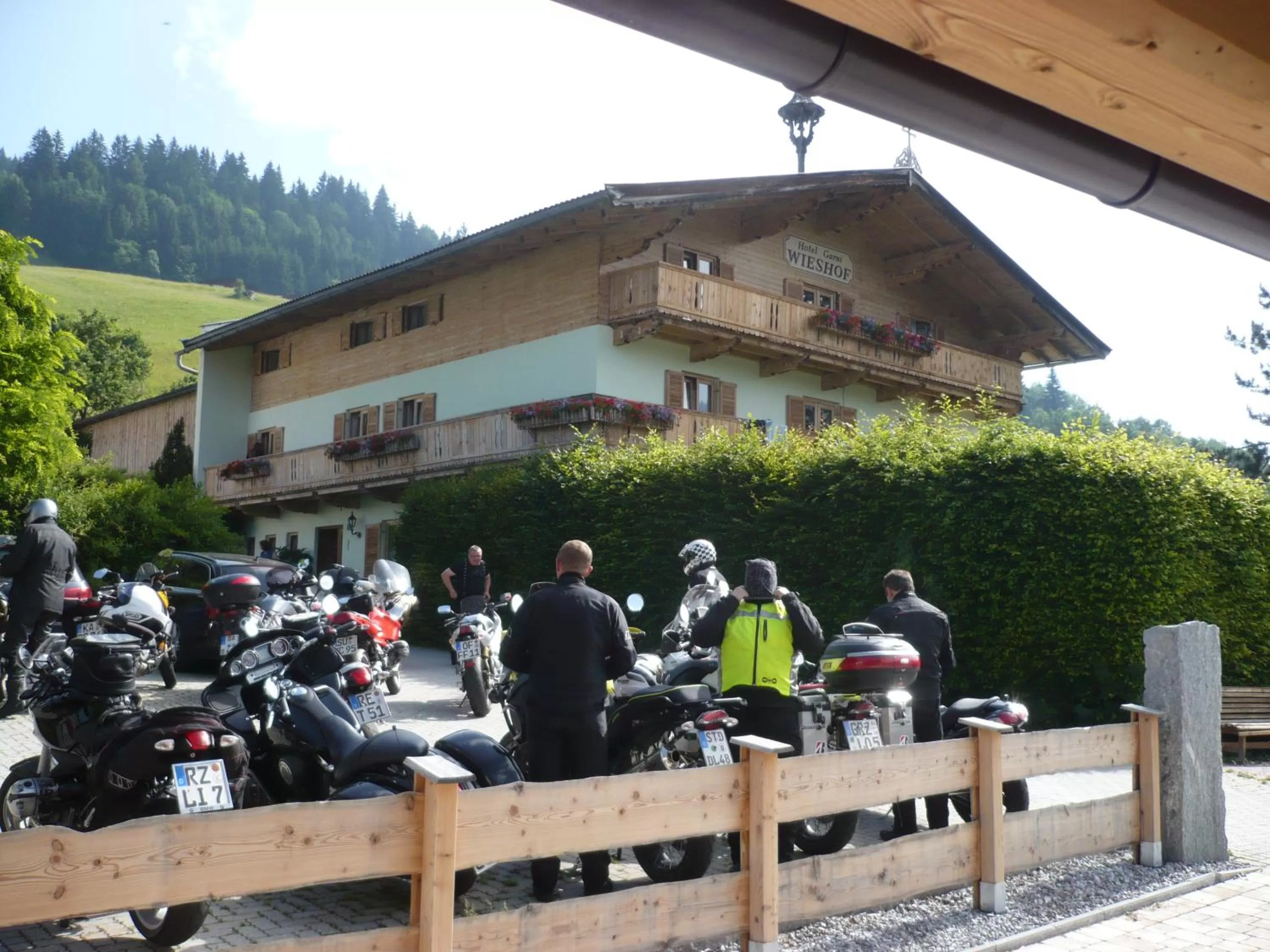 Area and facilities in Hotel Garni Wieshof