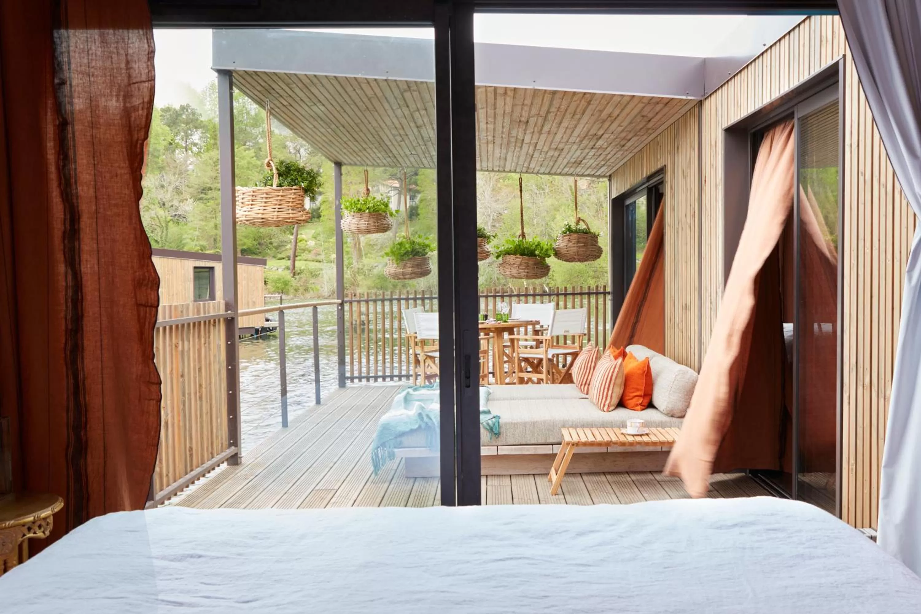 Patio, Bed in Brindos, Lac & Château - Relais & Châteaux - Anglet Biarritz