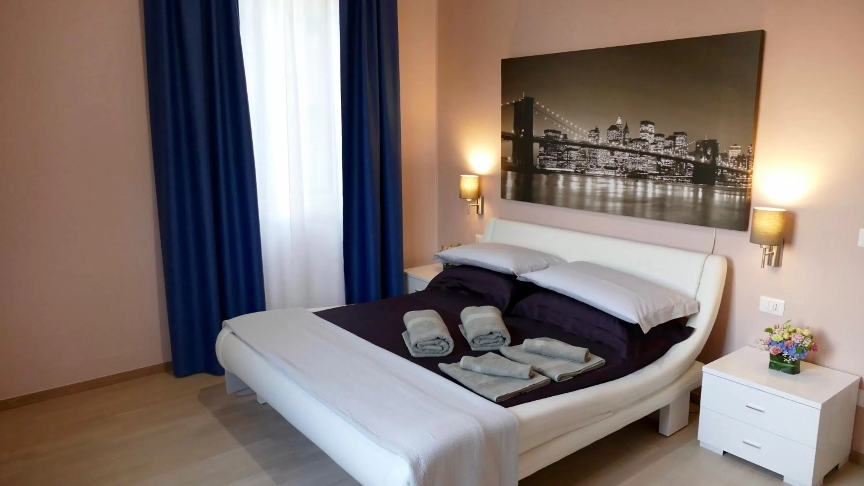 Bedroom, Bed in Cairoli Exclusive Rooms & Suite