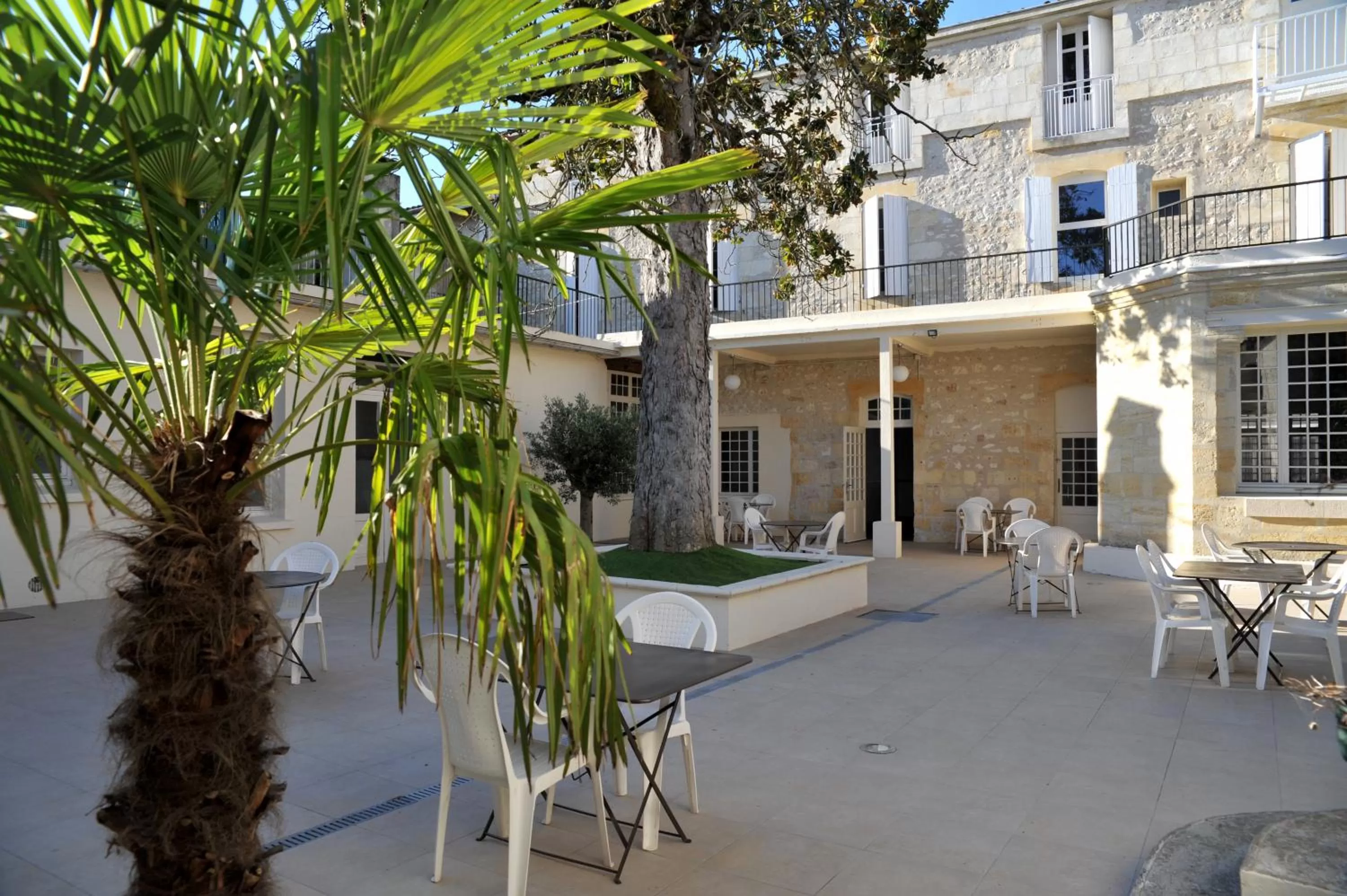 Patio in Grand Hôtel