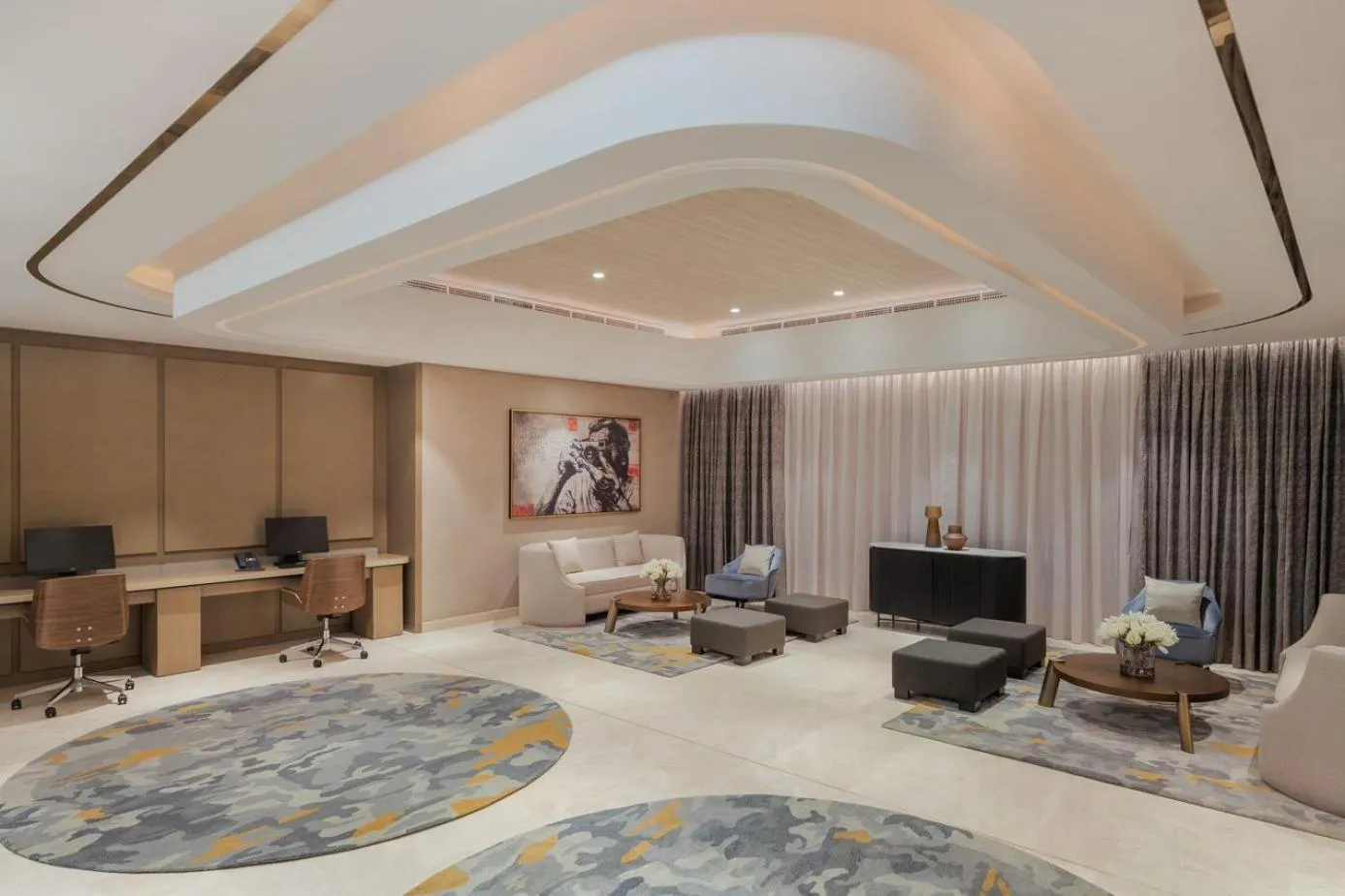 Business facilities in Paramount Hotel Midtown