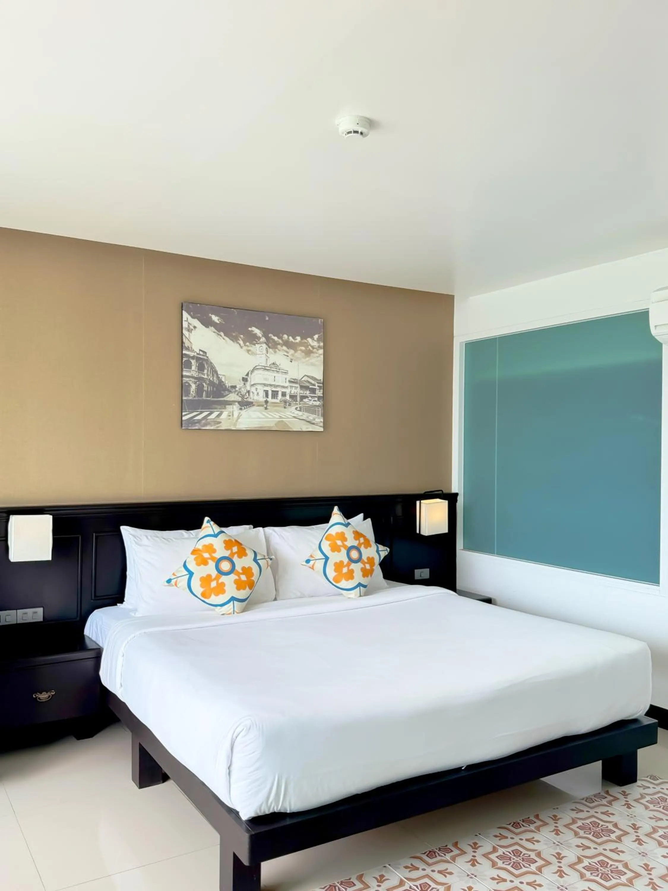 Bed in Grand Supicha City Hotel