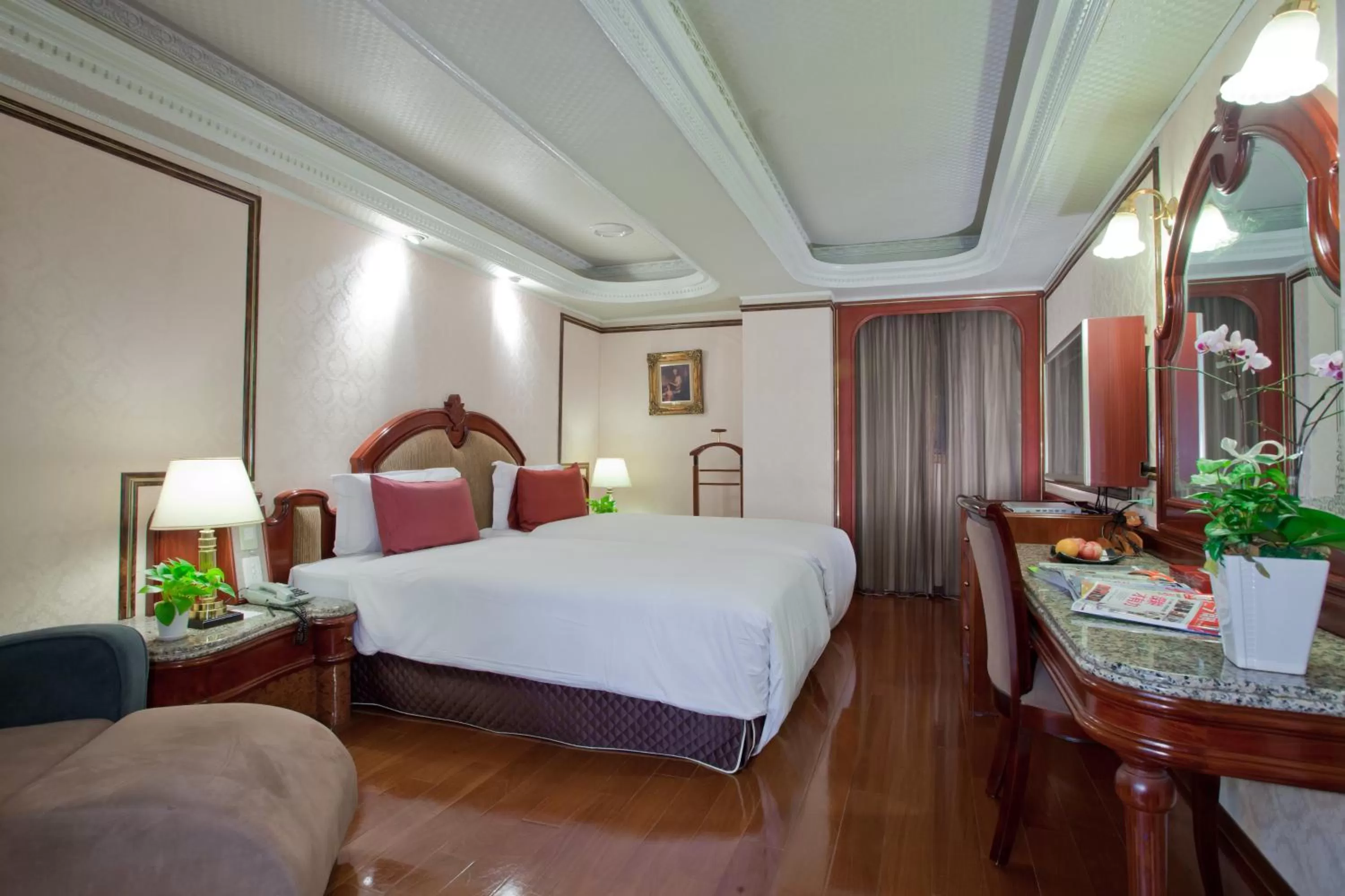 Bed in Happiness Hotel