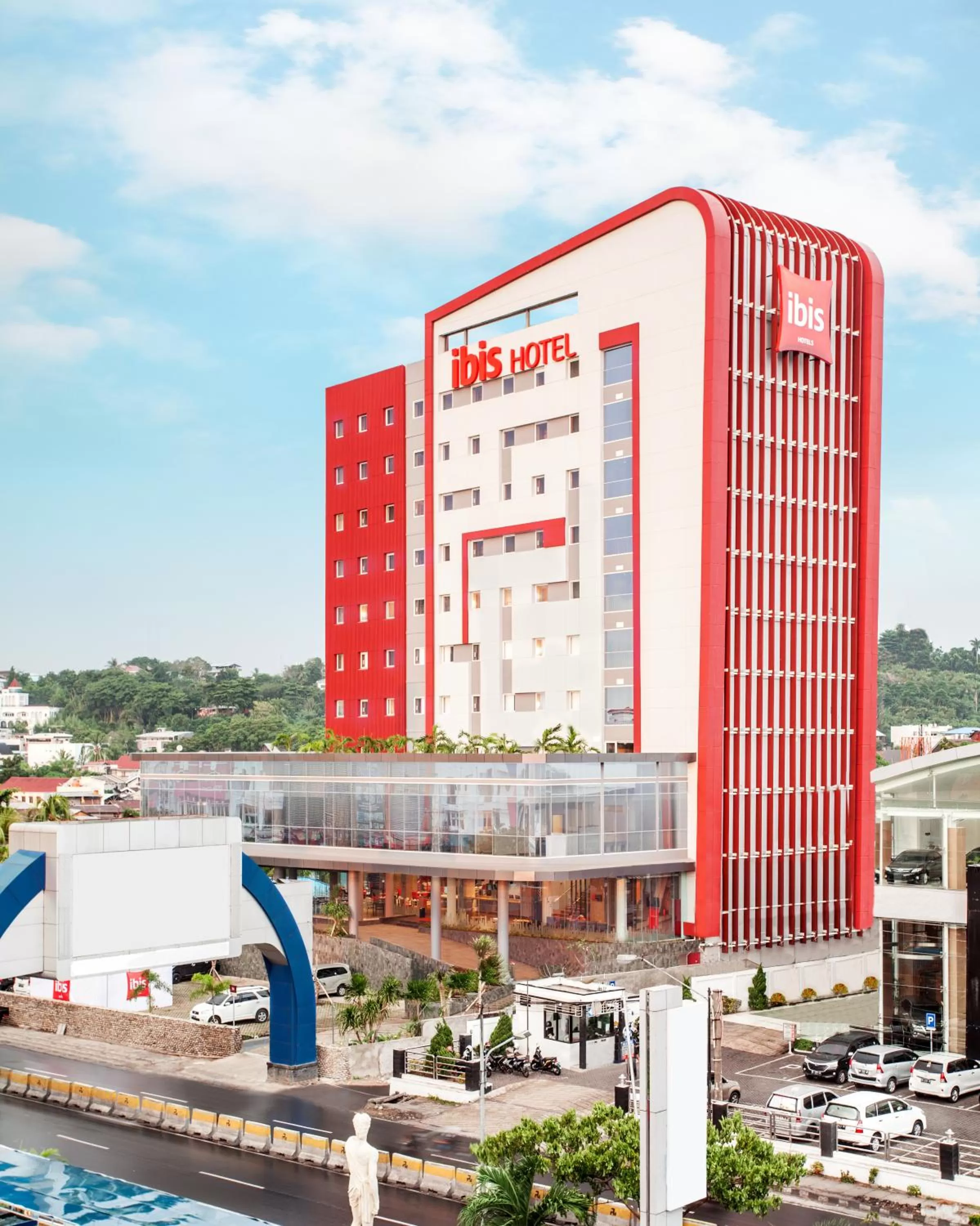 Restaurant/places to eat in Ibis Manado City Center Boulevard