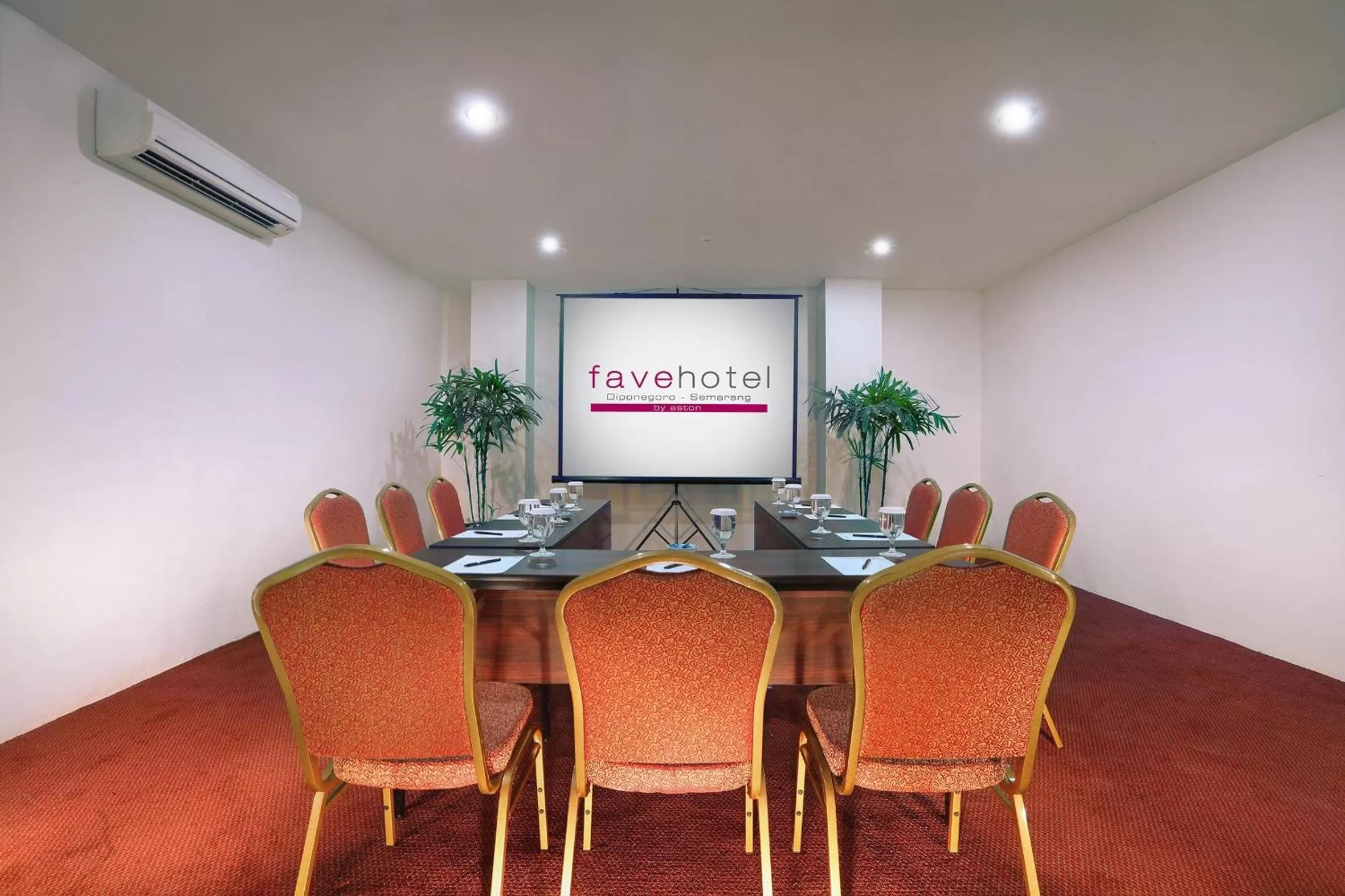 Meeting/conference room in favehotel Simpang Lima - Semarang