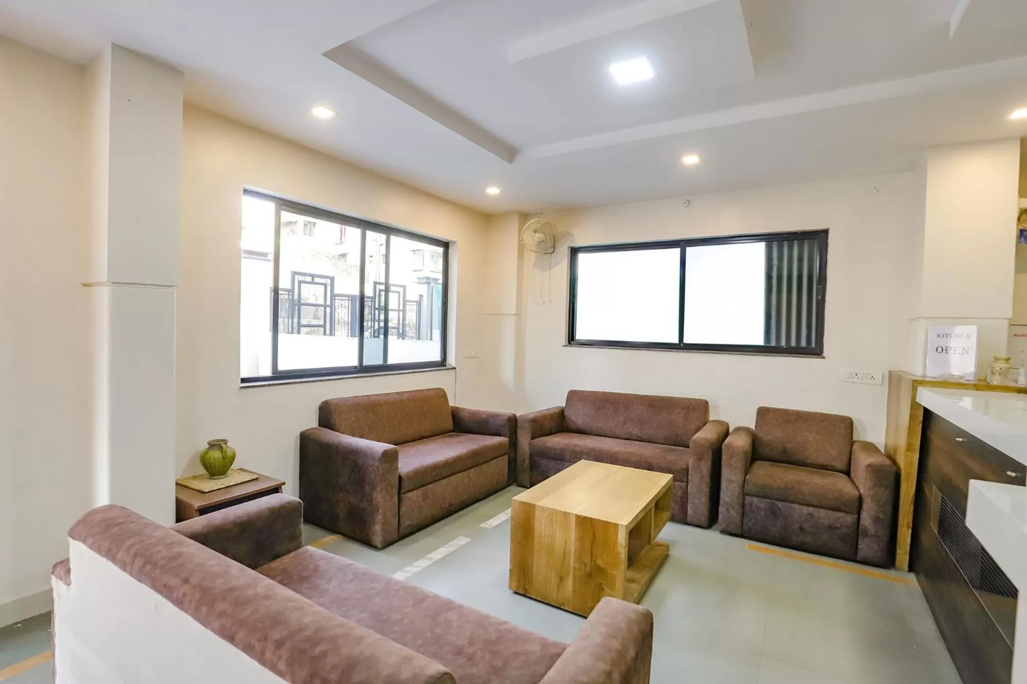 Lobby or reception, Seating Area in FabHotel Villa 31