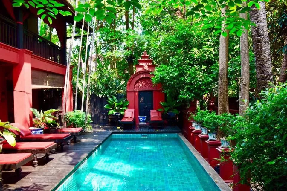 Tri Yaan Na Ros Colonial House