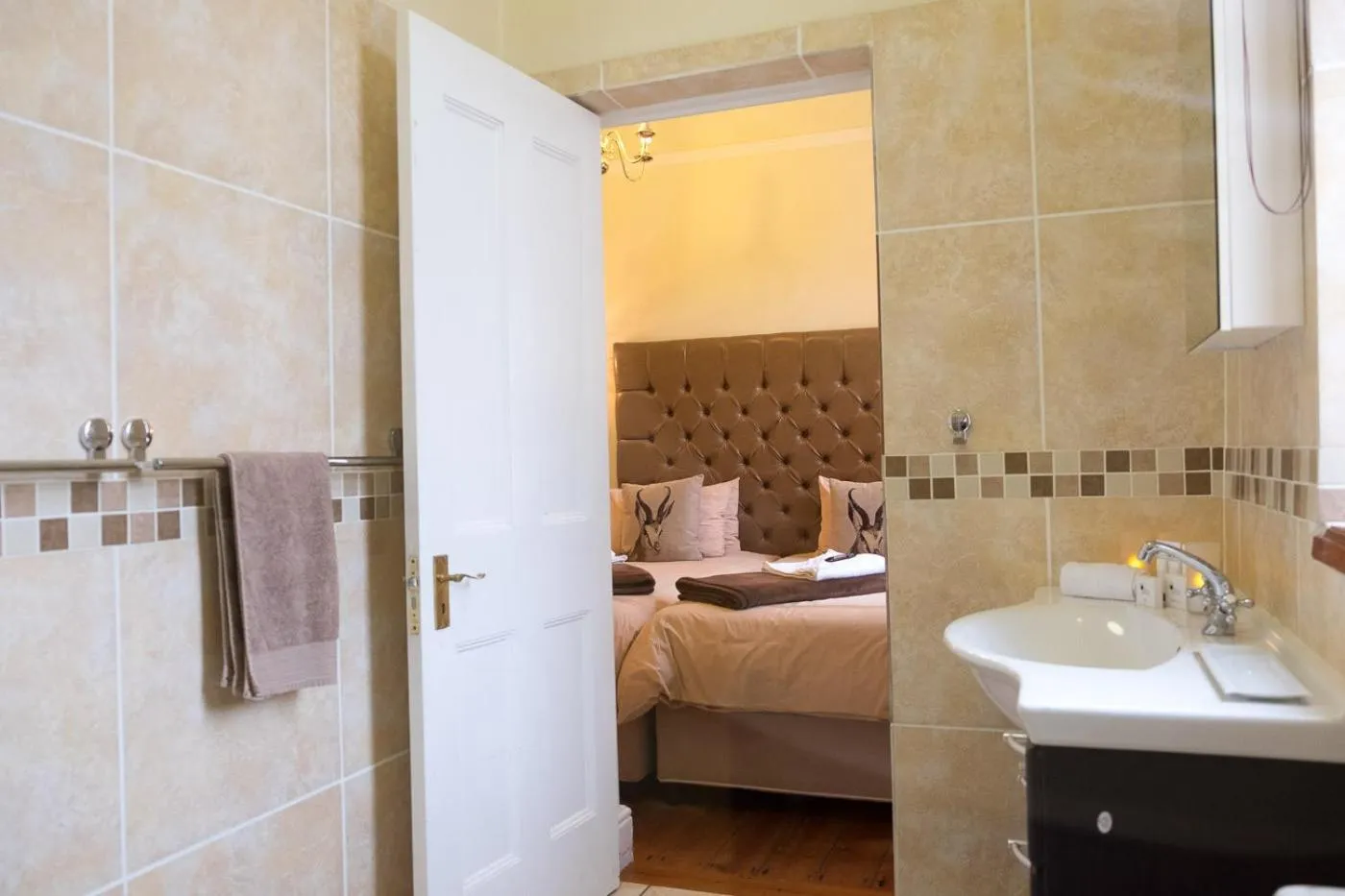 Bathroom, Bed in 5 Camp Street Guesthouse & Self-catering