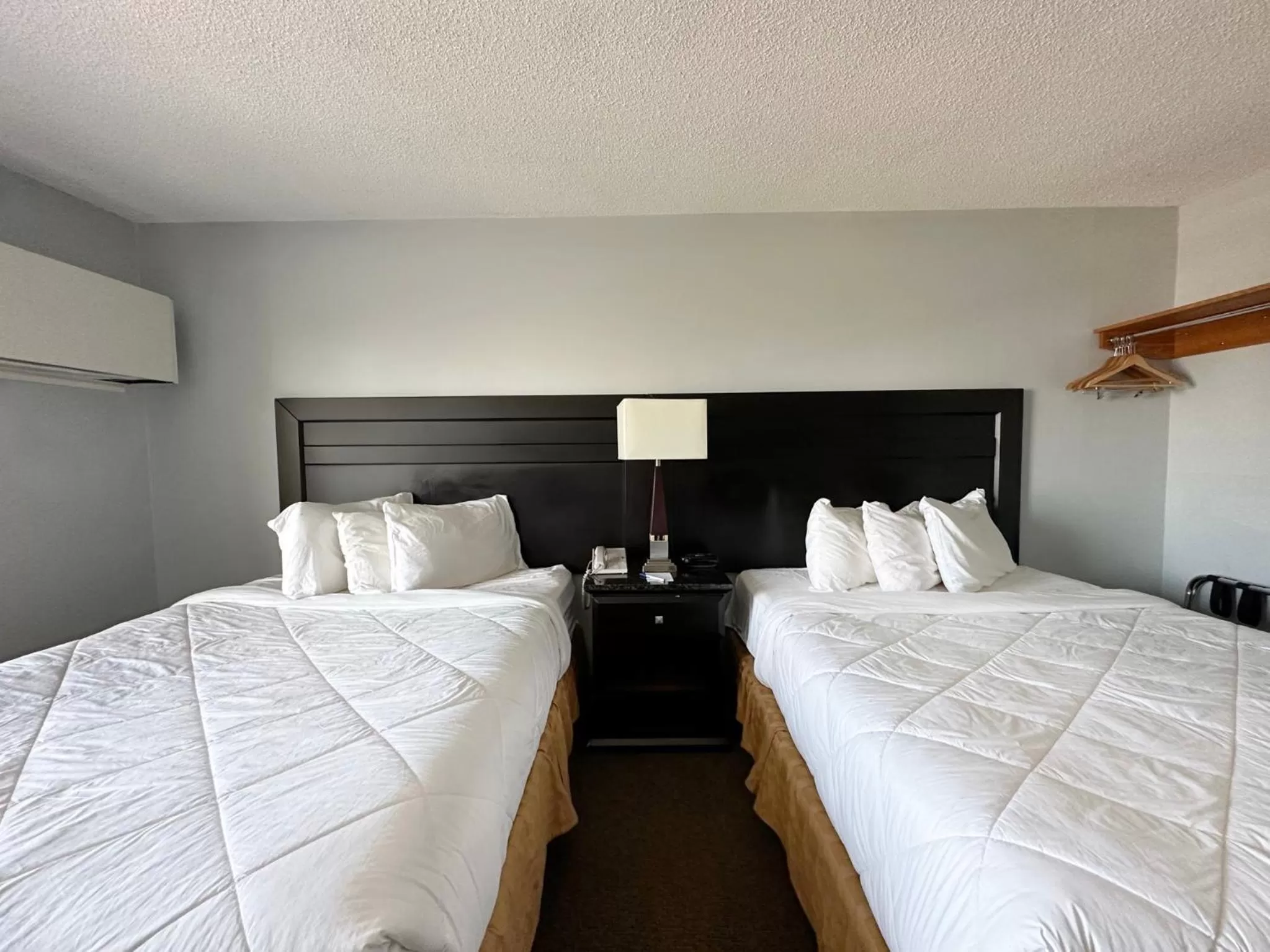 Bed in Travelodge by Wyndham Welland