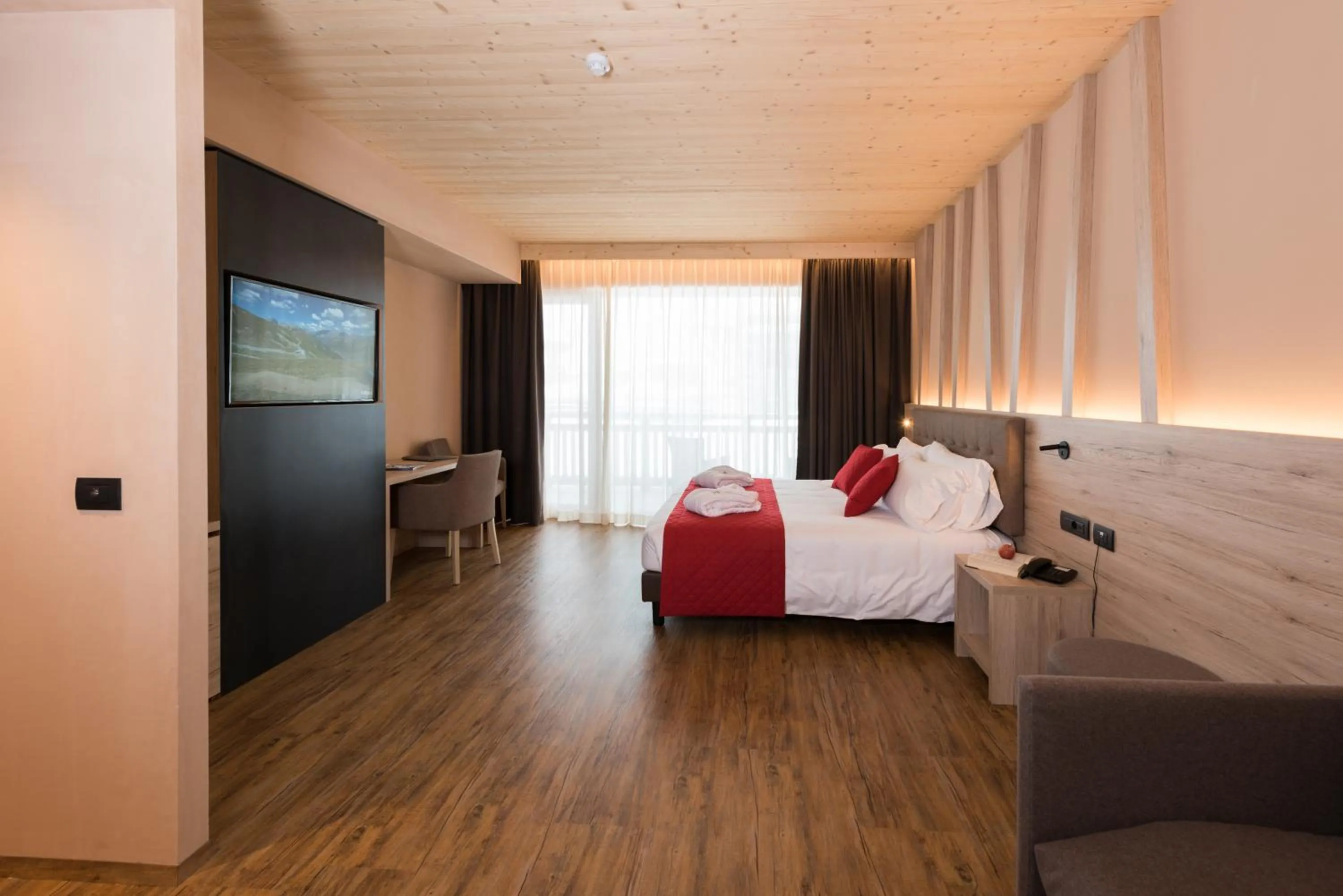 Photo of the whole room, Bed in Francesin Active Hotel