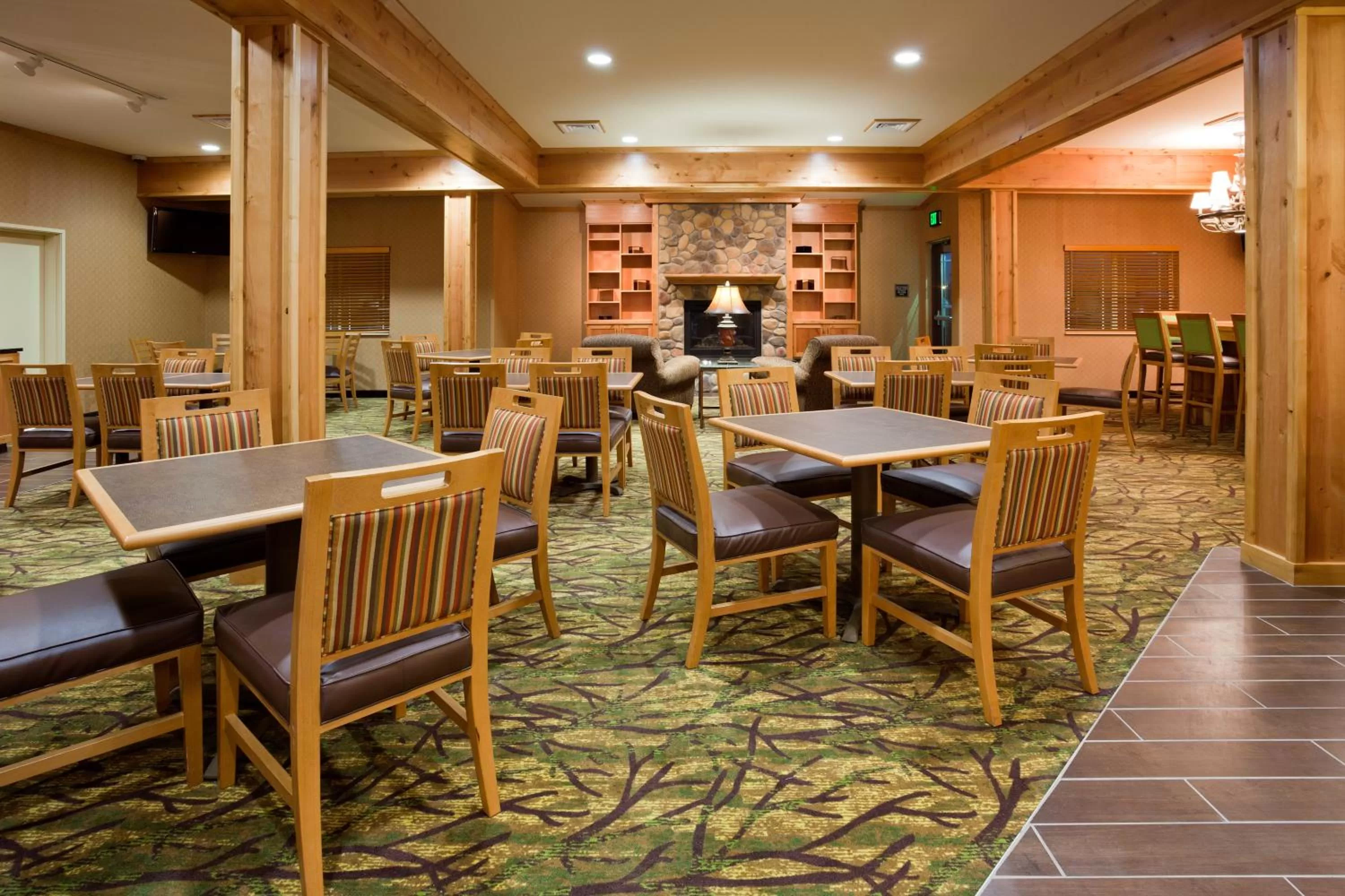 Coffee/tea facilities in Hawthorn Extended Stay by Wyndham Minot