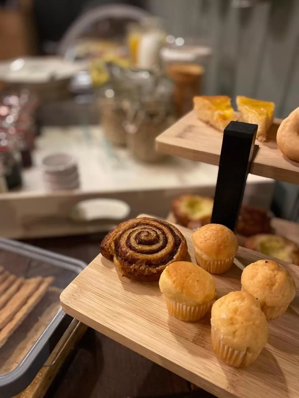 Breakfast, Food in Hotel Buren