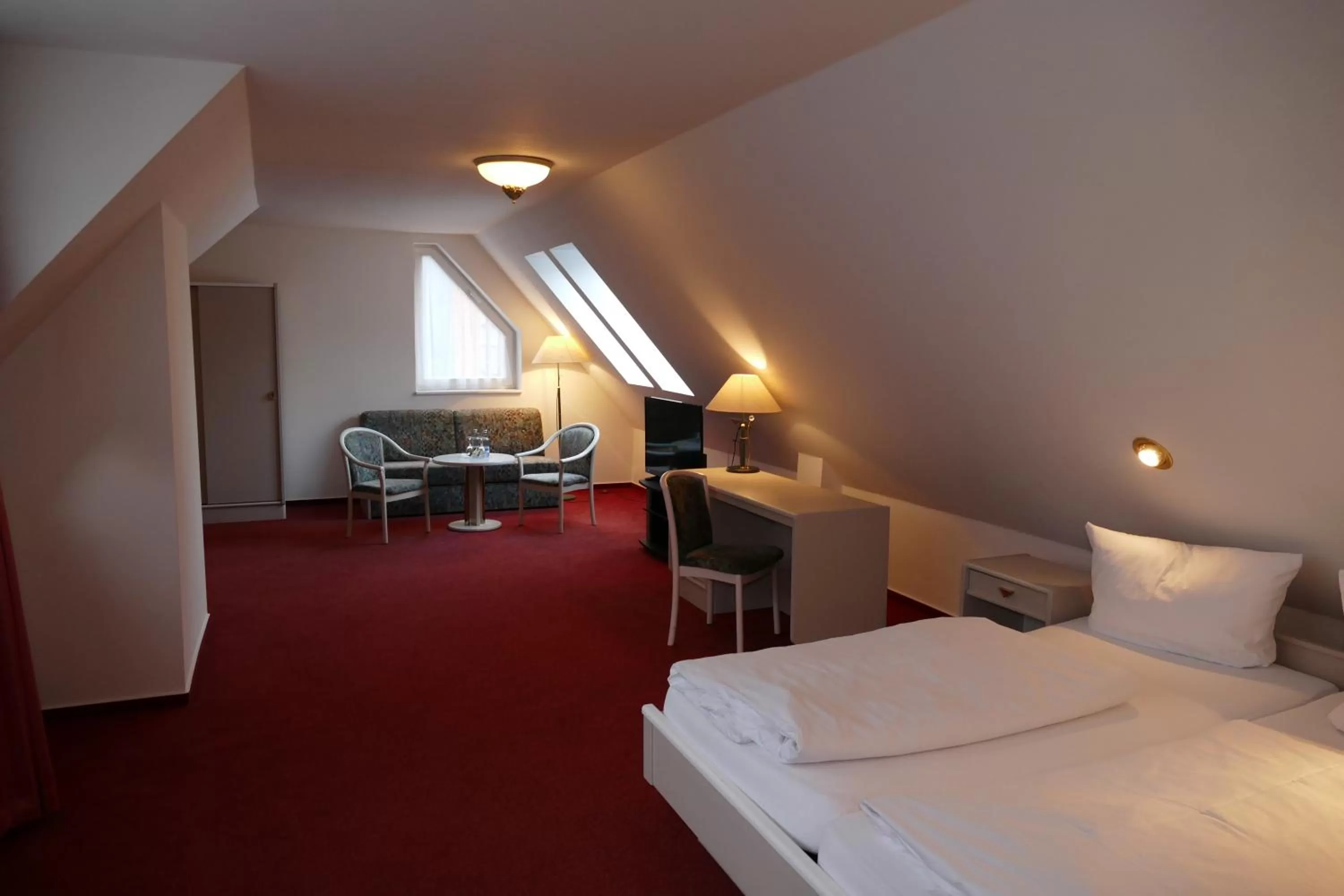 Photo of the whole room, Bed in Hotel Am Dom