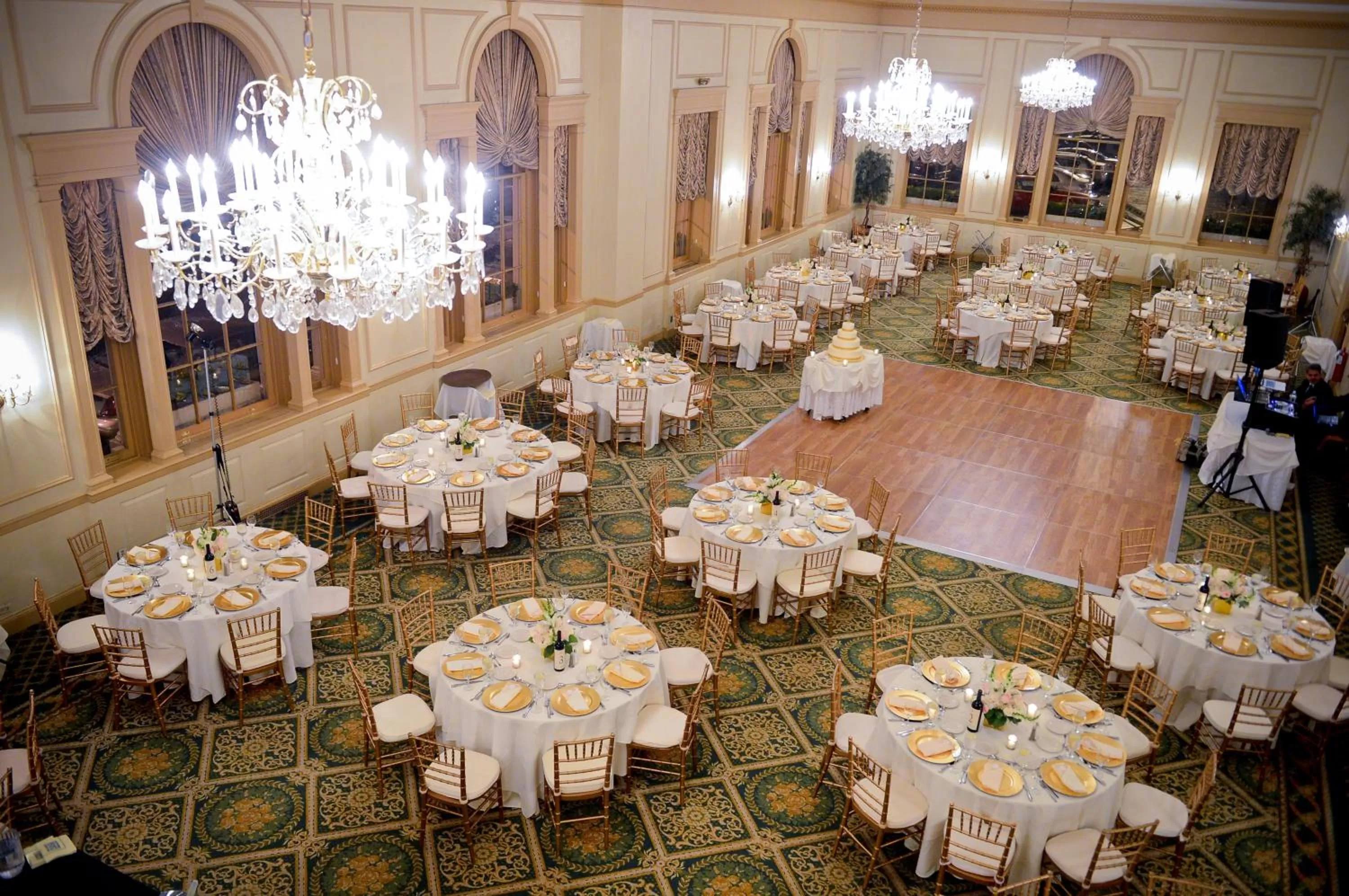 Banquet/Function facilities in Hawthorne Hotel