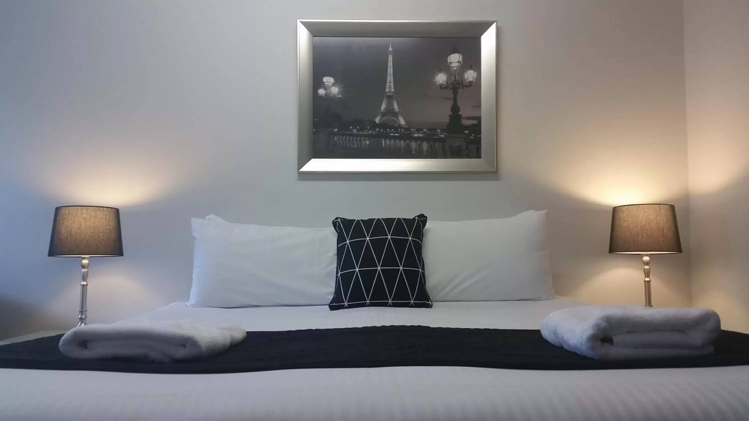 Deluxe King Room in Econo Lodge Chaparral Motel Ballina Deluxe King Room in Econo Lodge Chaparral Motel Ballina