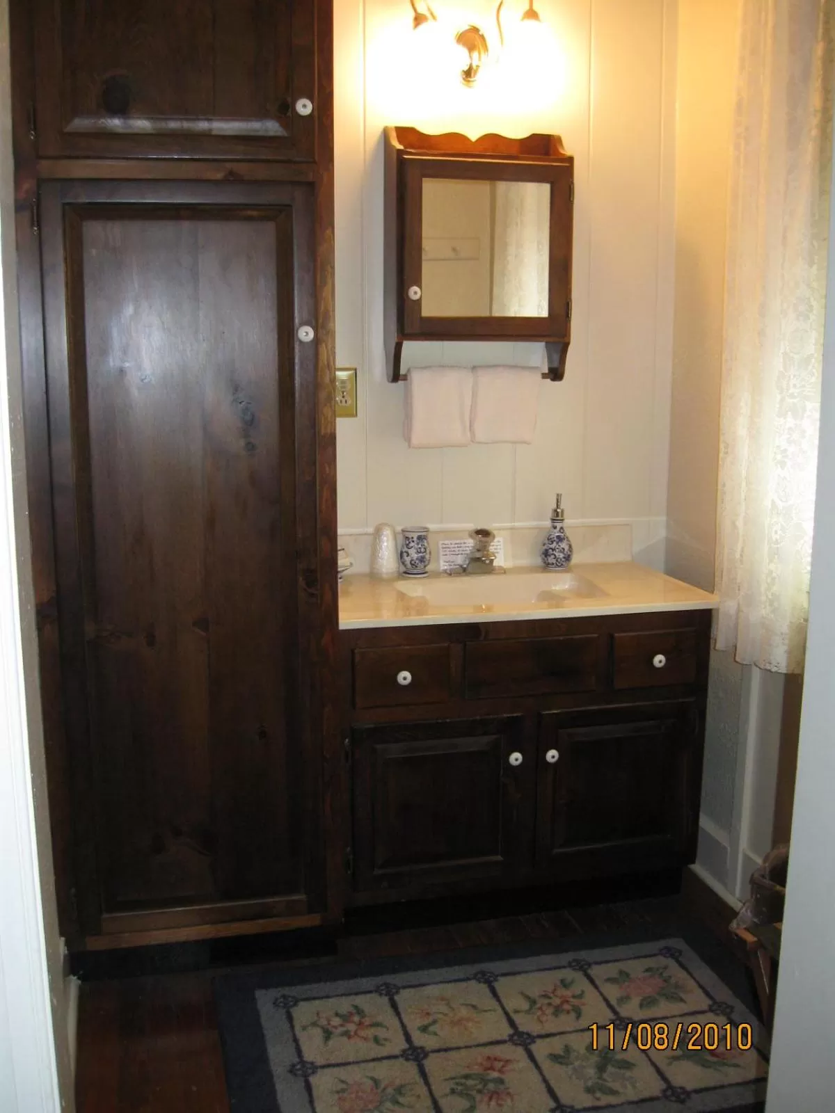 Bathroom in Inn at the Old Silk Mill