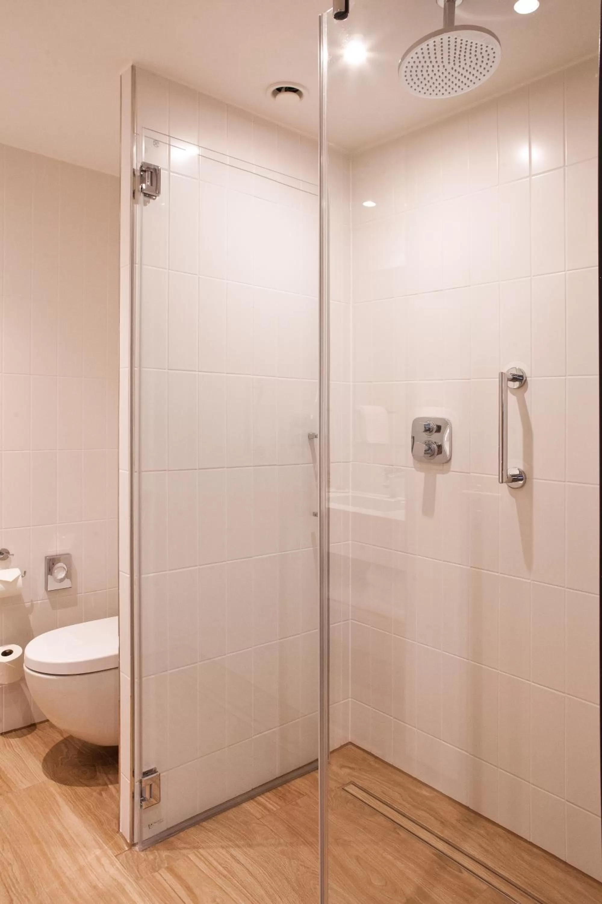 Photo of the whole room in Hilton Garden Inn Munich Messe