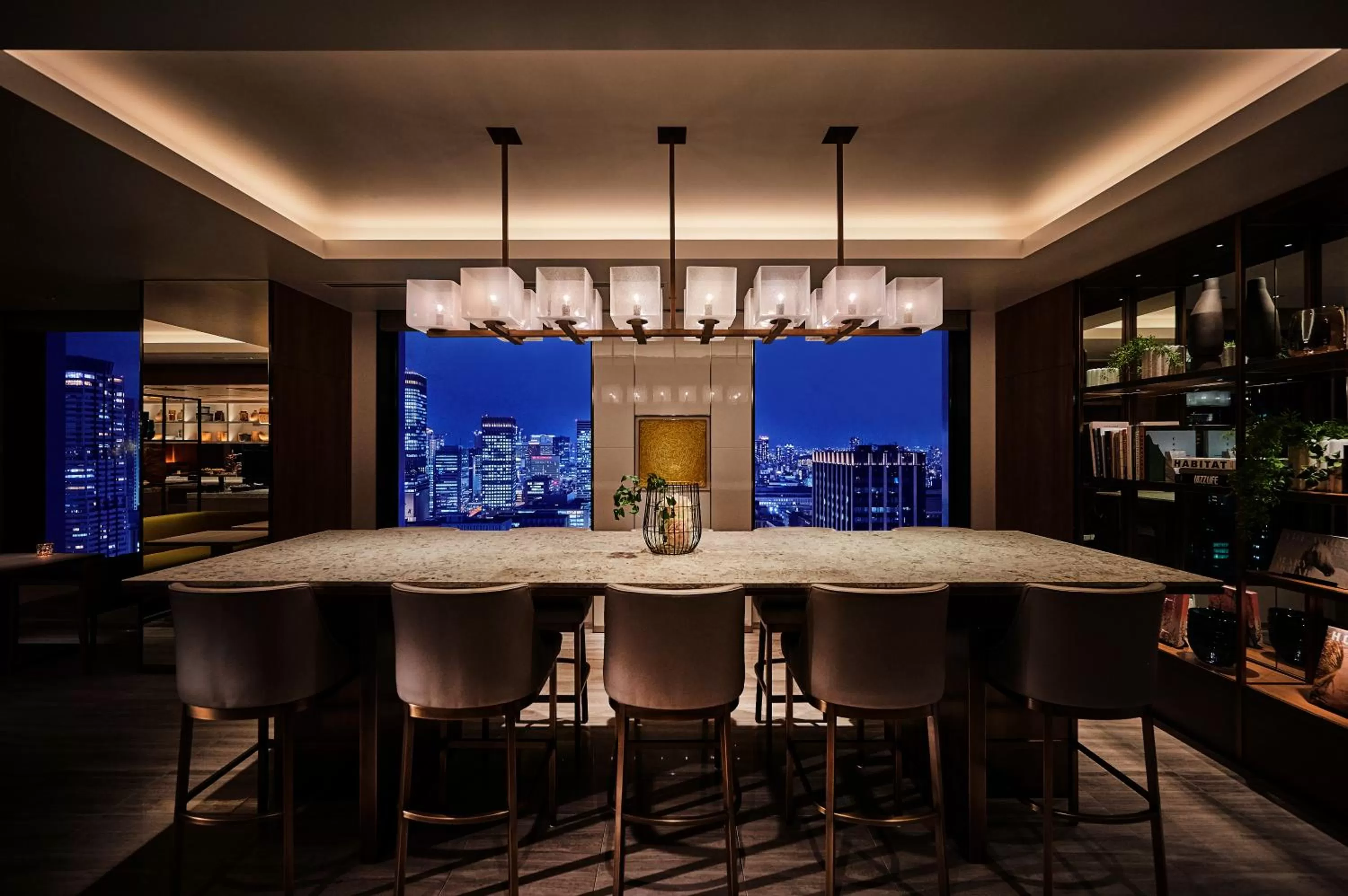 Lounge or bar in The Royal Park Hotel Iconic Osaka Midosuji