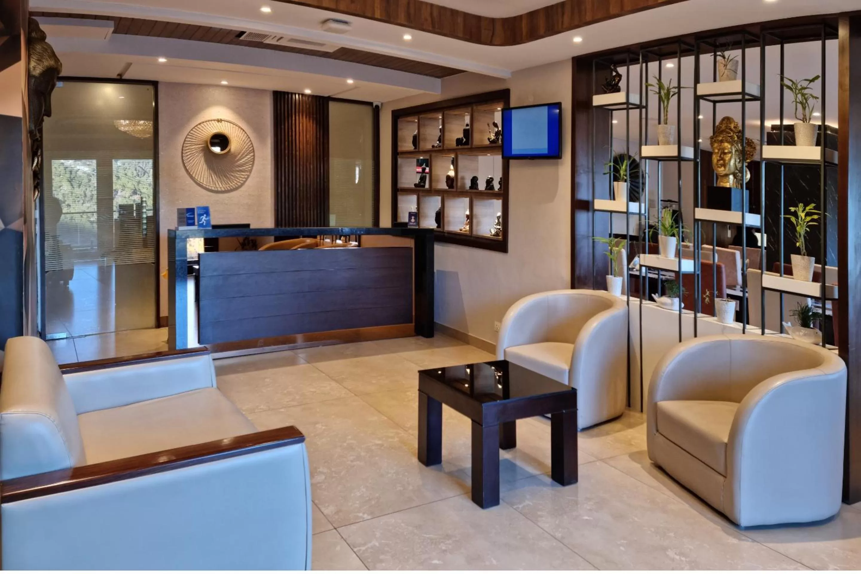 Lobby or reception in Best Western Dalhousie
