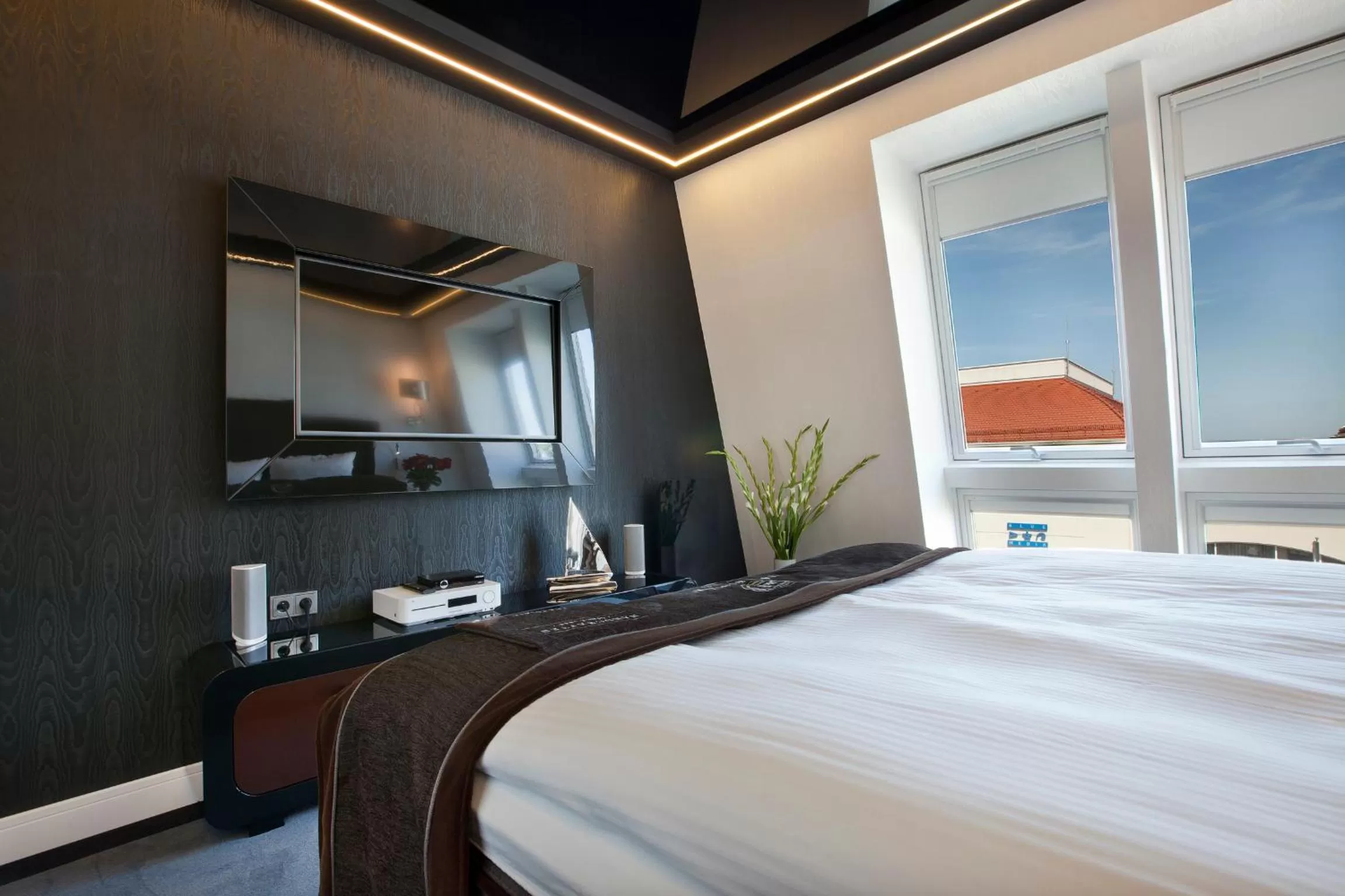 Bed in Bayjonn Boutique Hotel