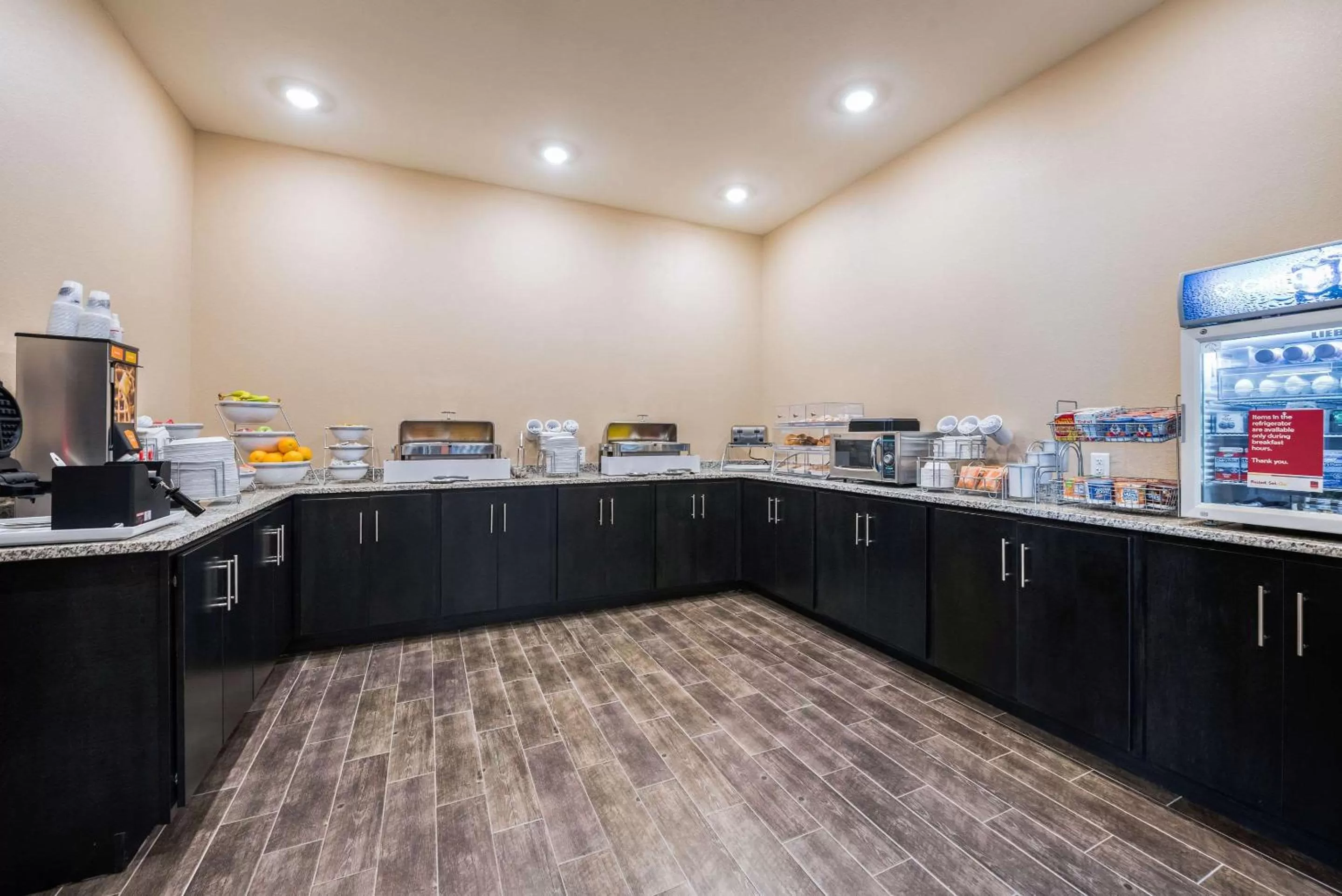 Restaurant/places to eat in Comfort Suites Marysville Columbus - Northwest