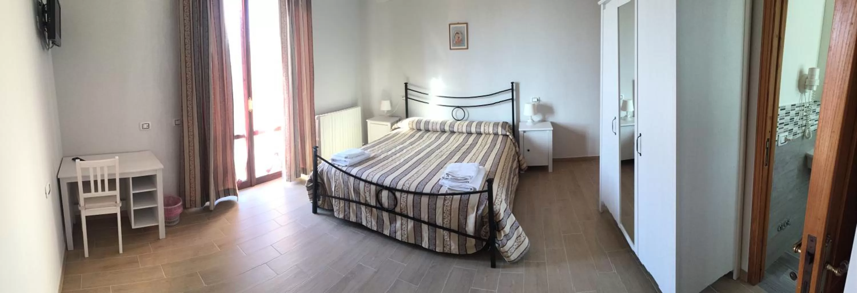 Photo of the whole room, Bed in B&B Le Stagioni