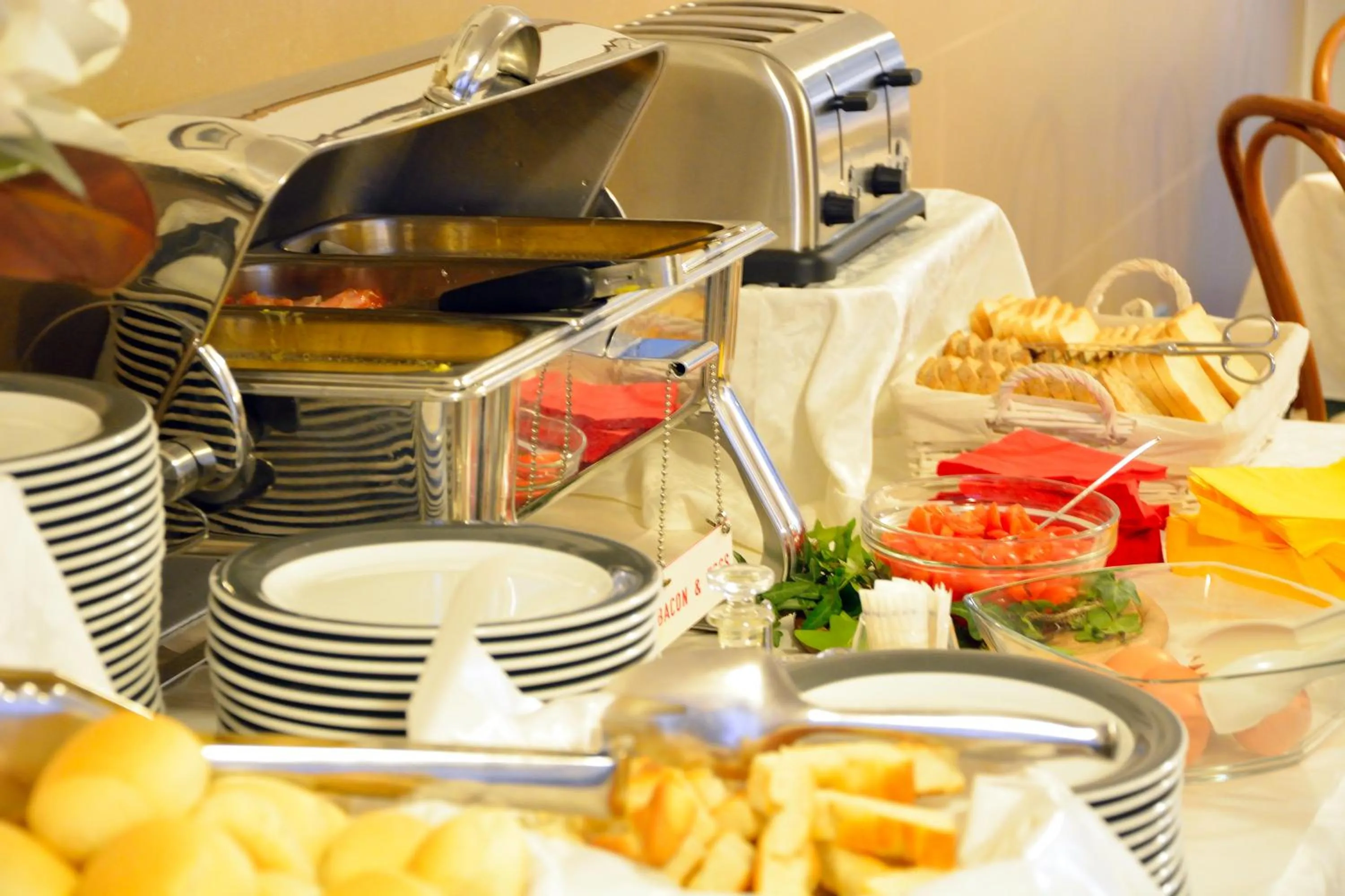 Food and drinks in Hotel Ghironi